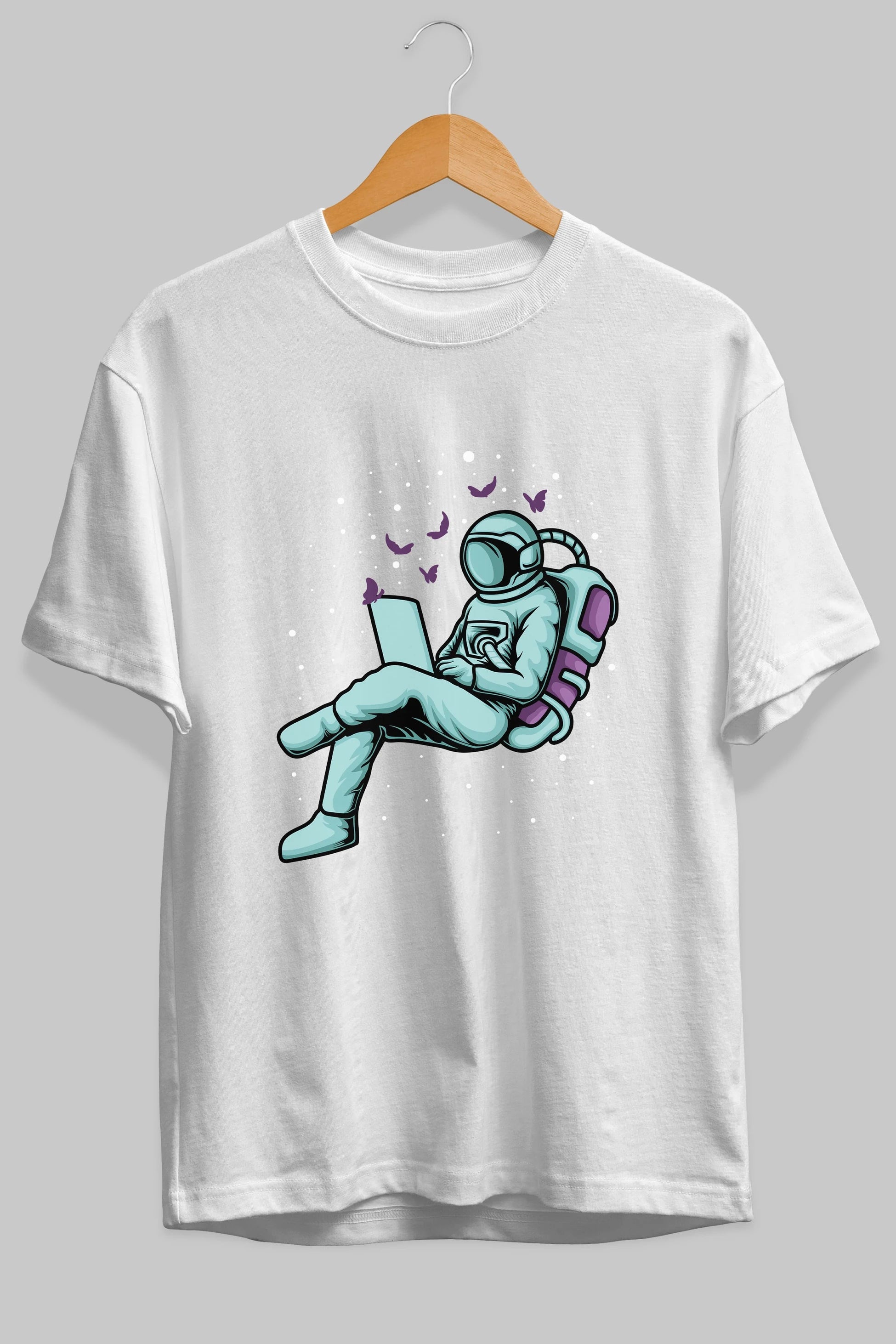 Work with Butterflies in Space Ön Baskılı Oversize t-shirt Erkek Kadın Unisex