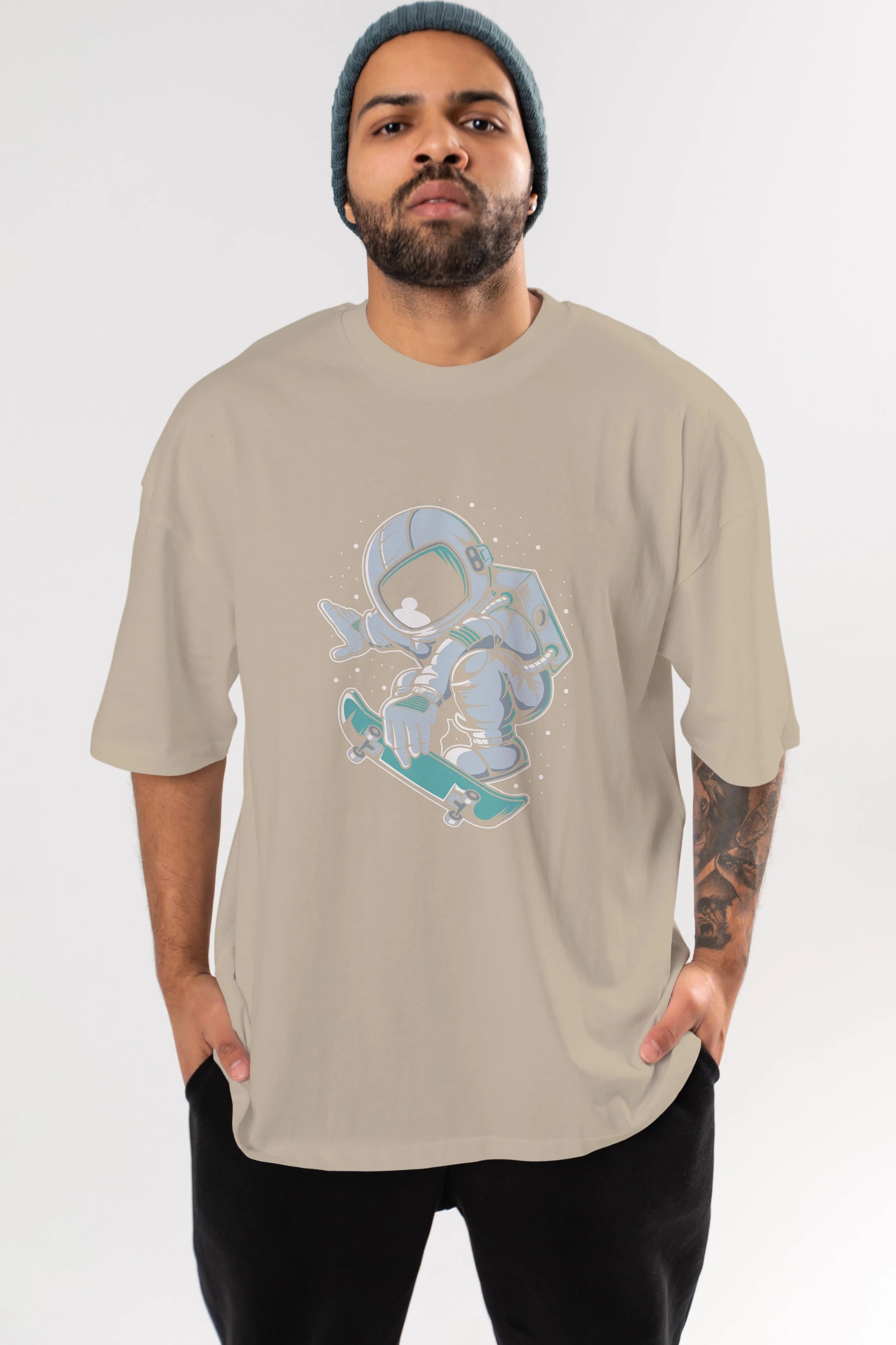Astronaut Skateboard Jump Ön Baskılı Oversize t-shirt Erkek Kadın Unisex