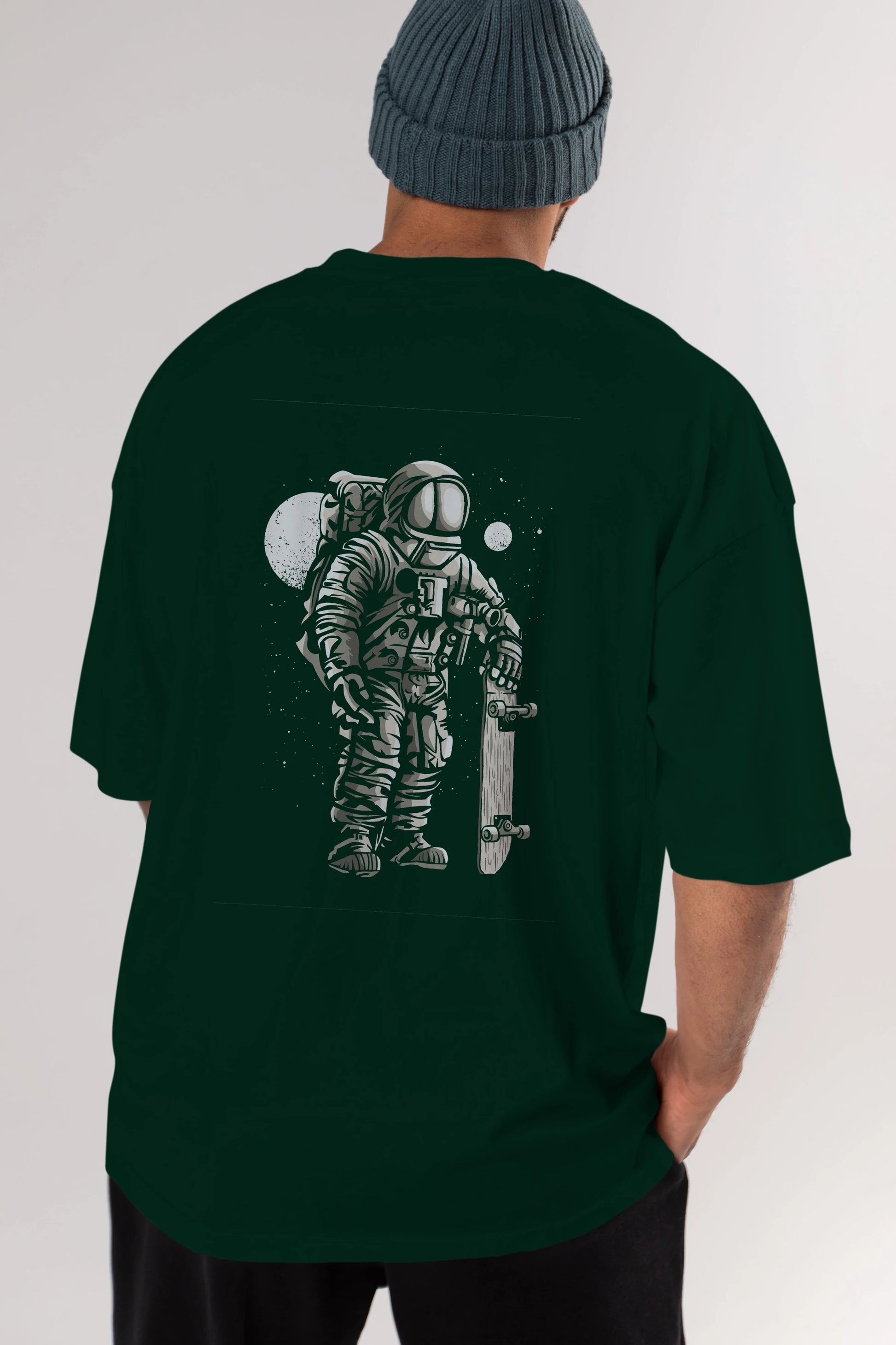 Astronaut Skater Arka Baskılı Oversize t-shirt Erkek Kadın Unisex %100 Pamuk