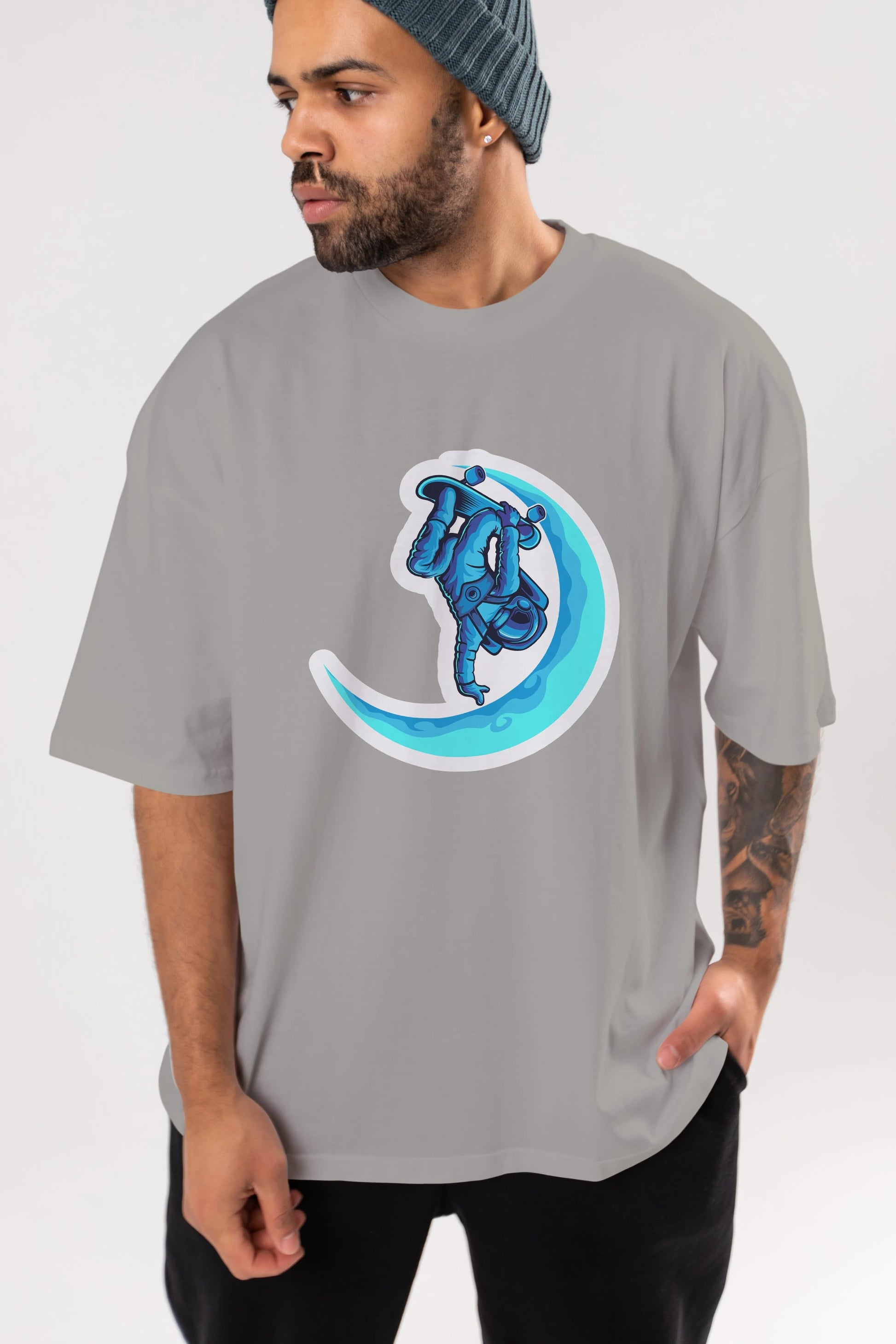 Skating on the moon sticker Ön Baskılı Oversize t-shirt Erkek Kadın Unisex