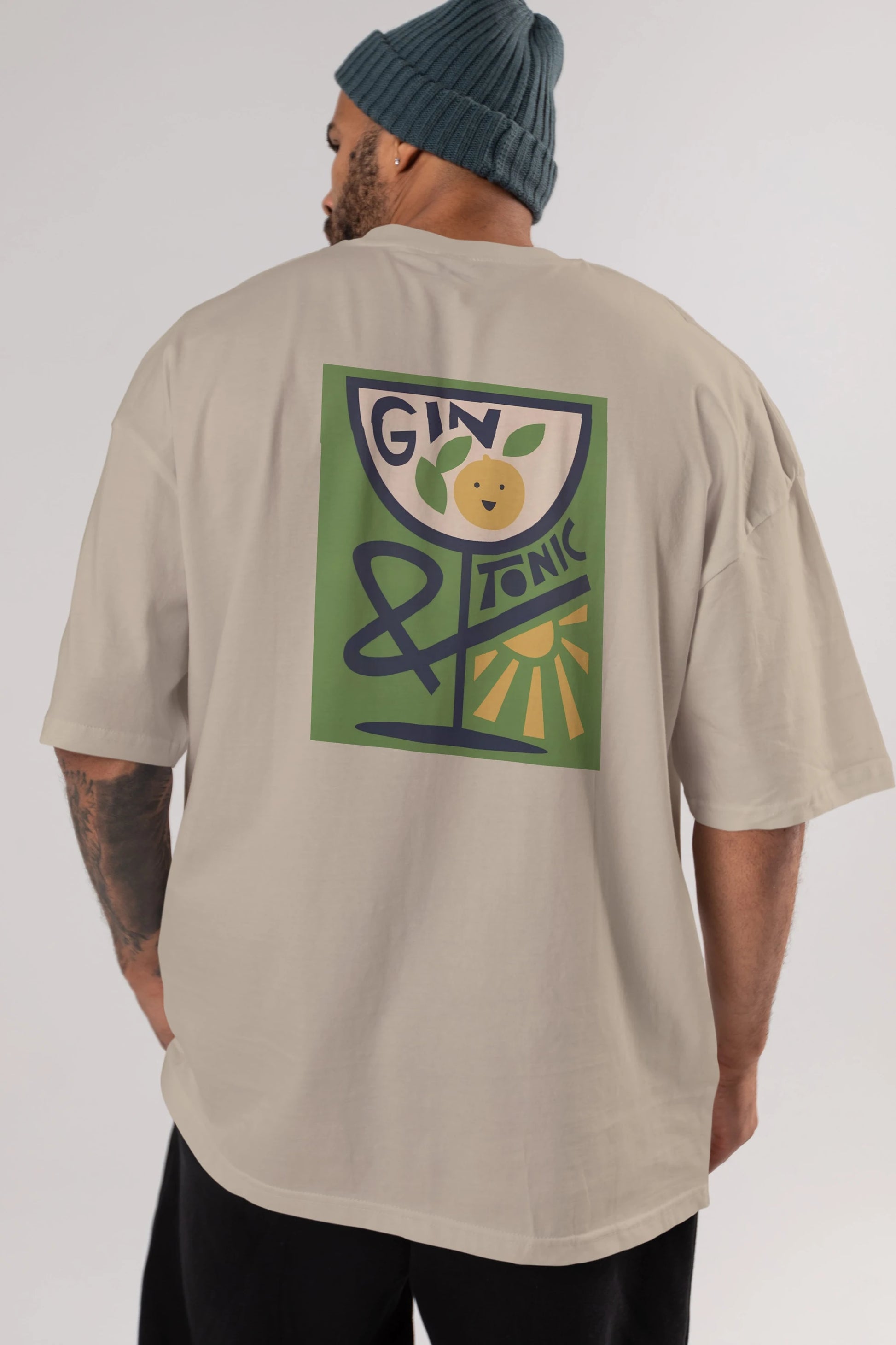 Gin Tonic 3 Arka Baskılı Oversize t-shirt Erkek Kadın Unisex %100 Pamuk Bisiklet Yaka tişort