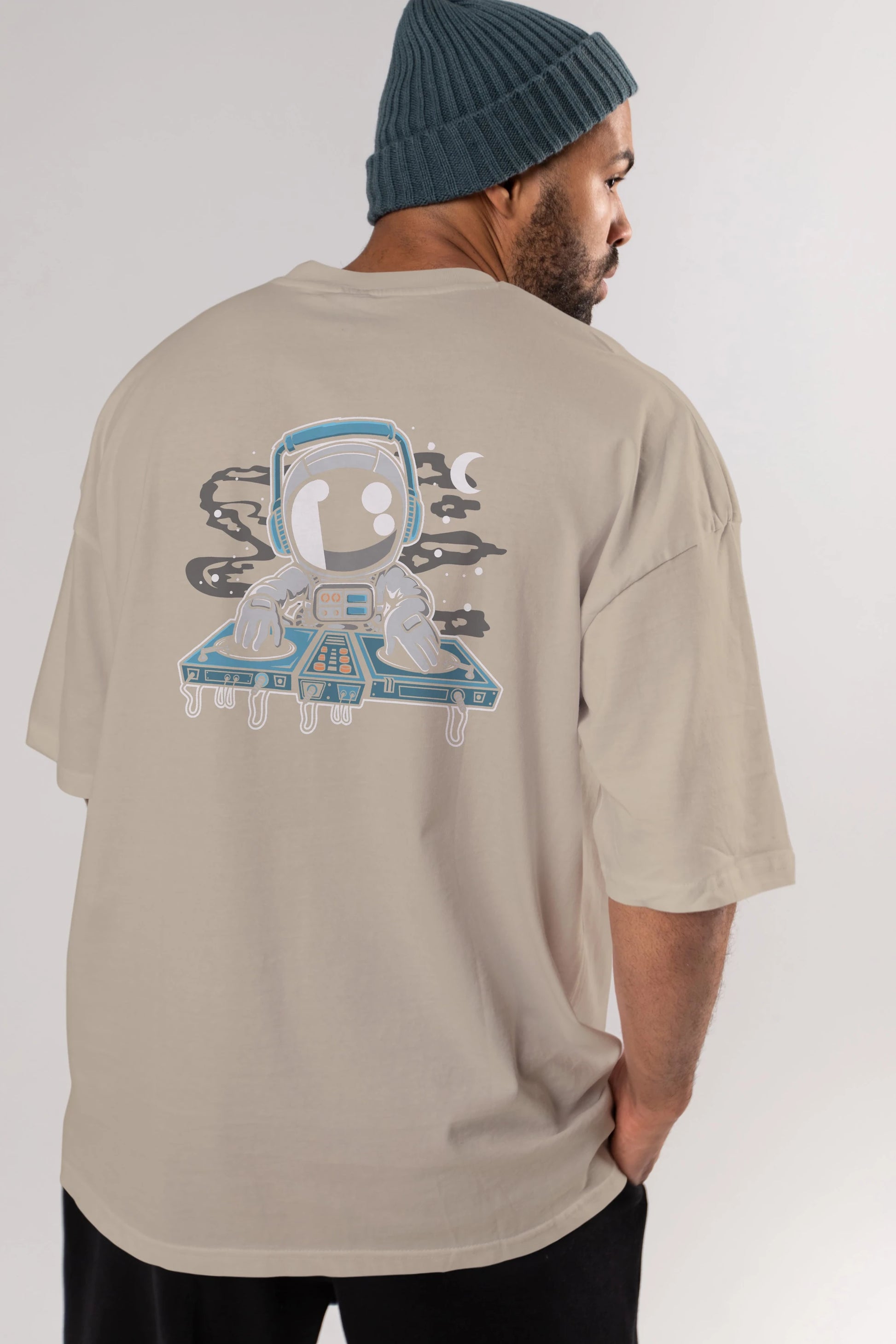 Astronaut Turntable Arka Baskılı Oversize t-shirt Erkek Kadın Unisex