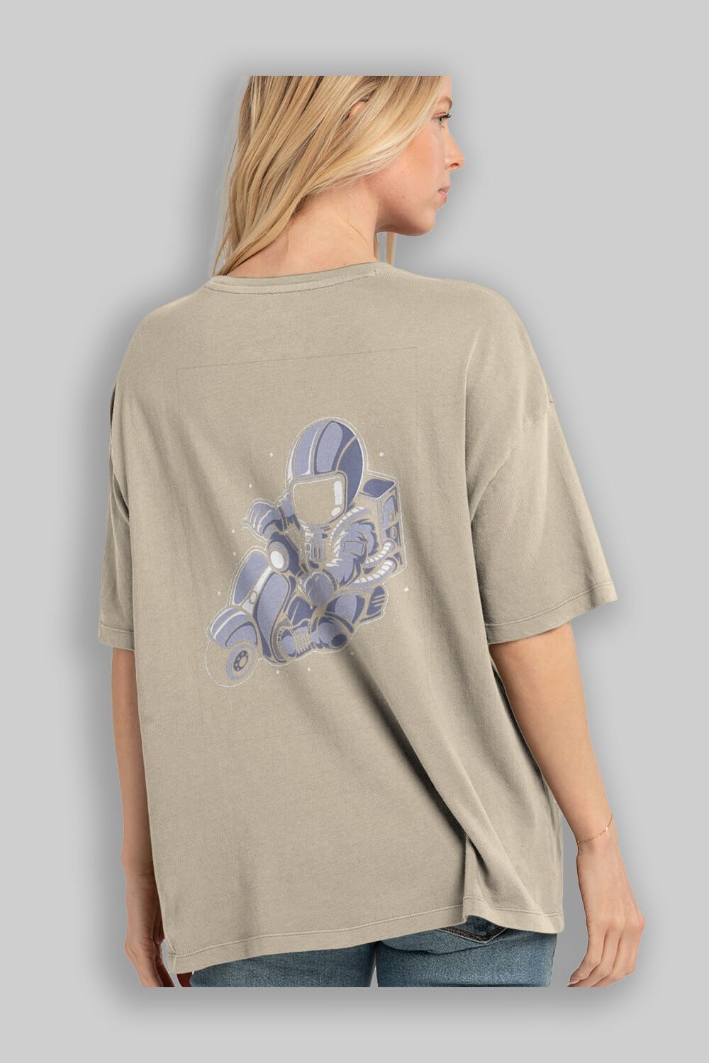 Astronaut Scooter (2) Arka Baskılı Oversize t-shirt Erkek Kadın Unisex