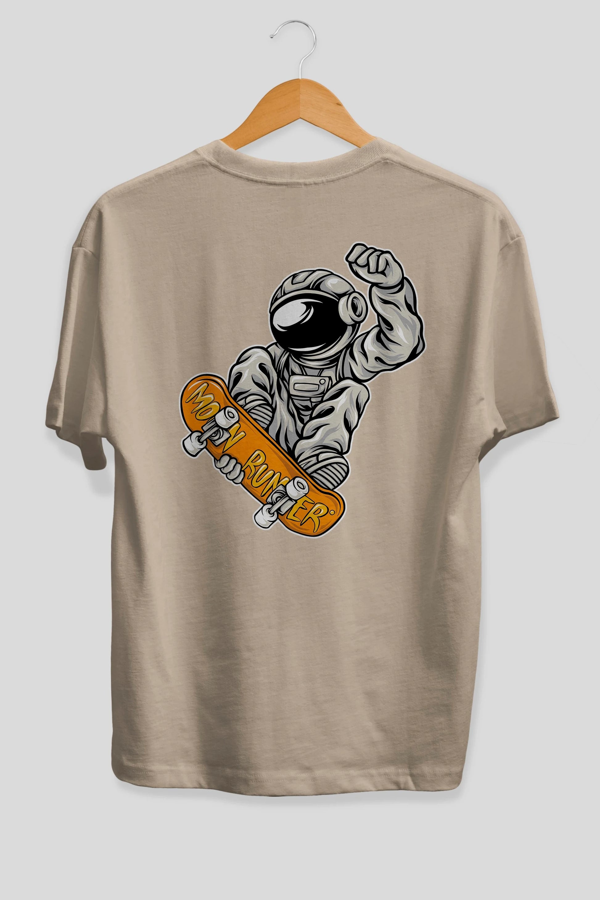 Moon Runner Arka Baskılı Oversize t-shirt Erkek Kadın Unisex