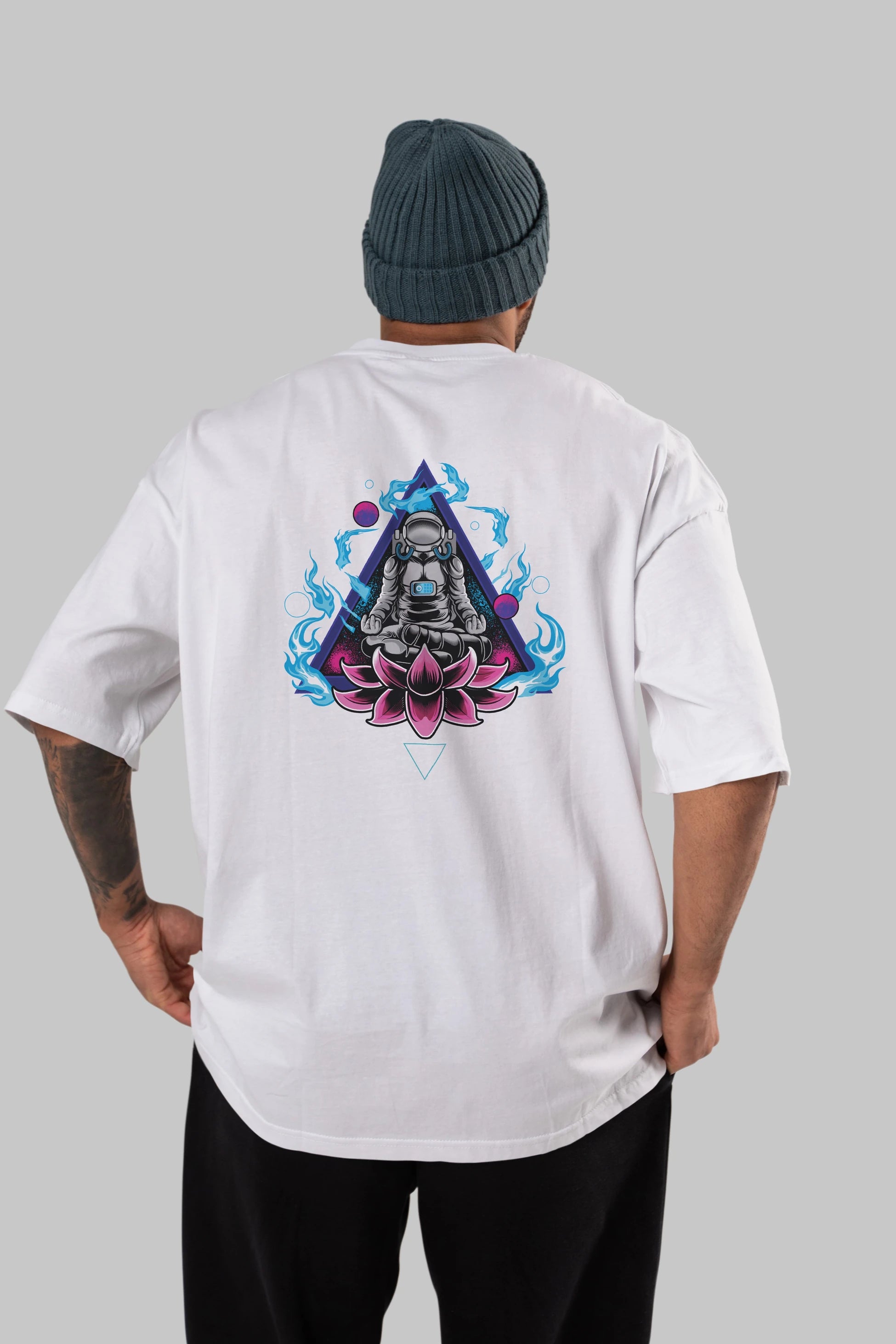 Astronaut Meditation (2) Arka Baskılı Oversize t-shirt Erkek Kadın Unisex