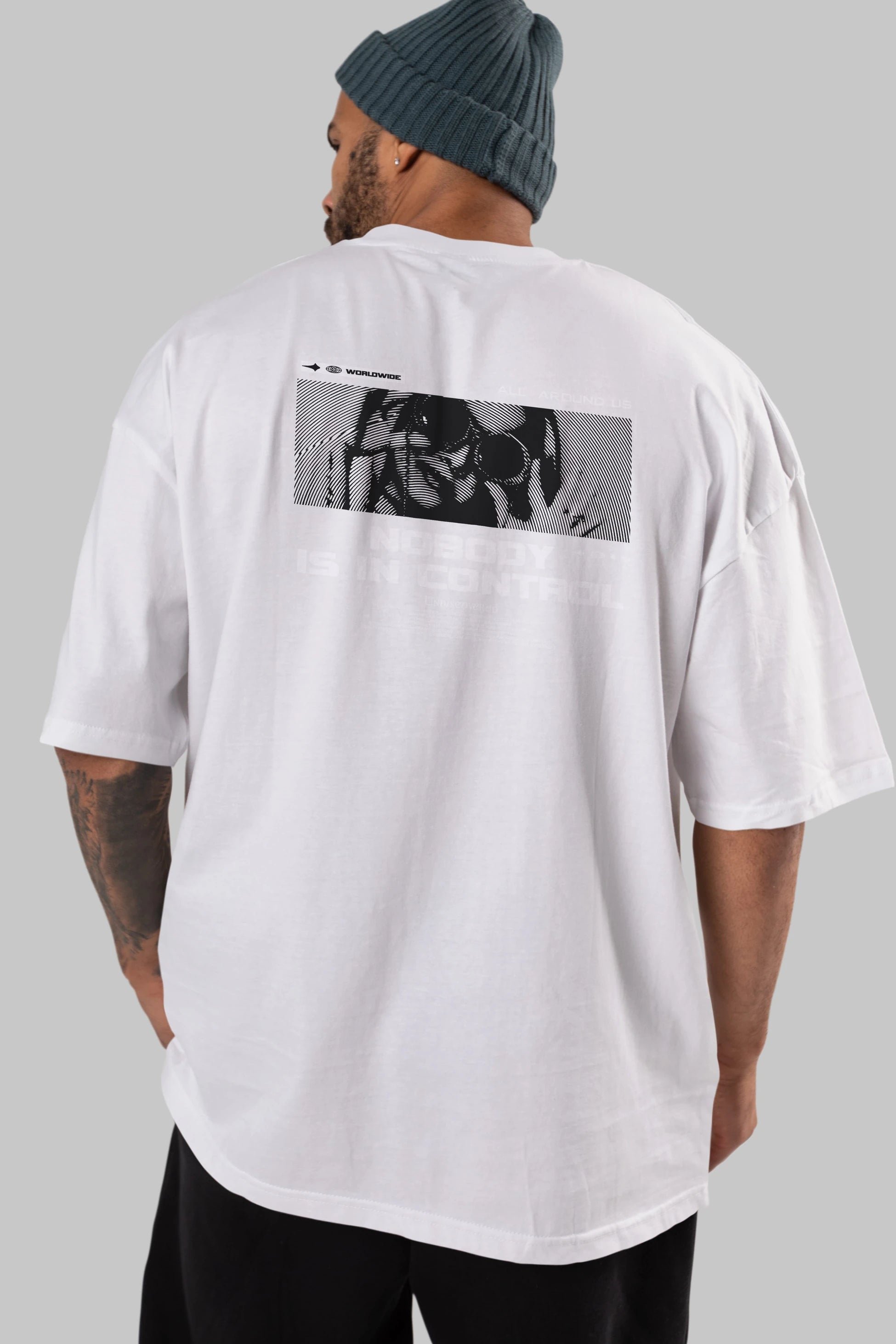 Nobody is in Control Arka Baskılı Oversize t-shirt Erkek Kadın Unisex