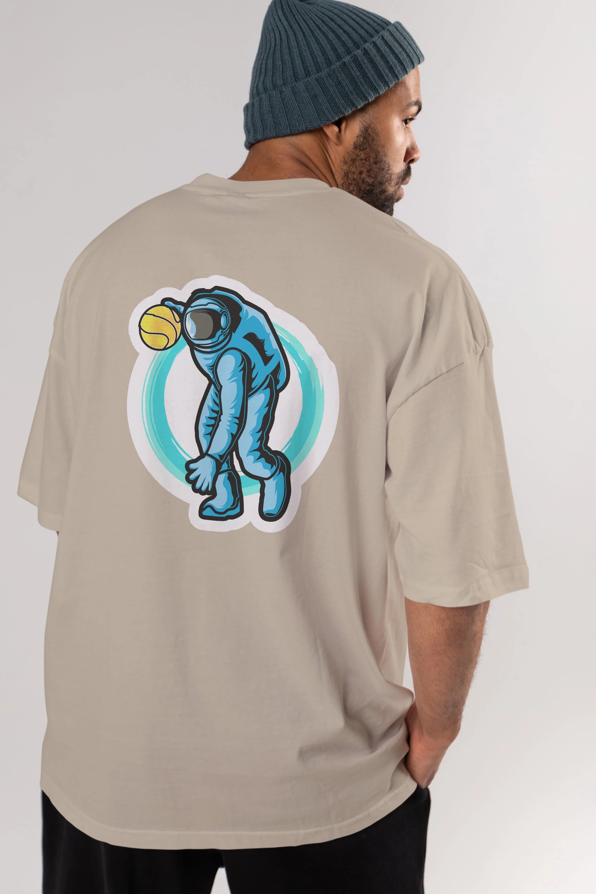 Astronaut Dribble Sticker Arka Baskılı Oversize t-shirt Erkek Kadın Unisex