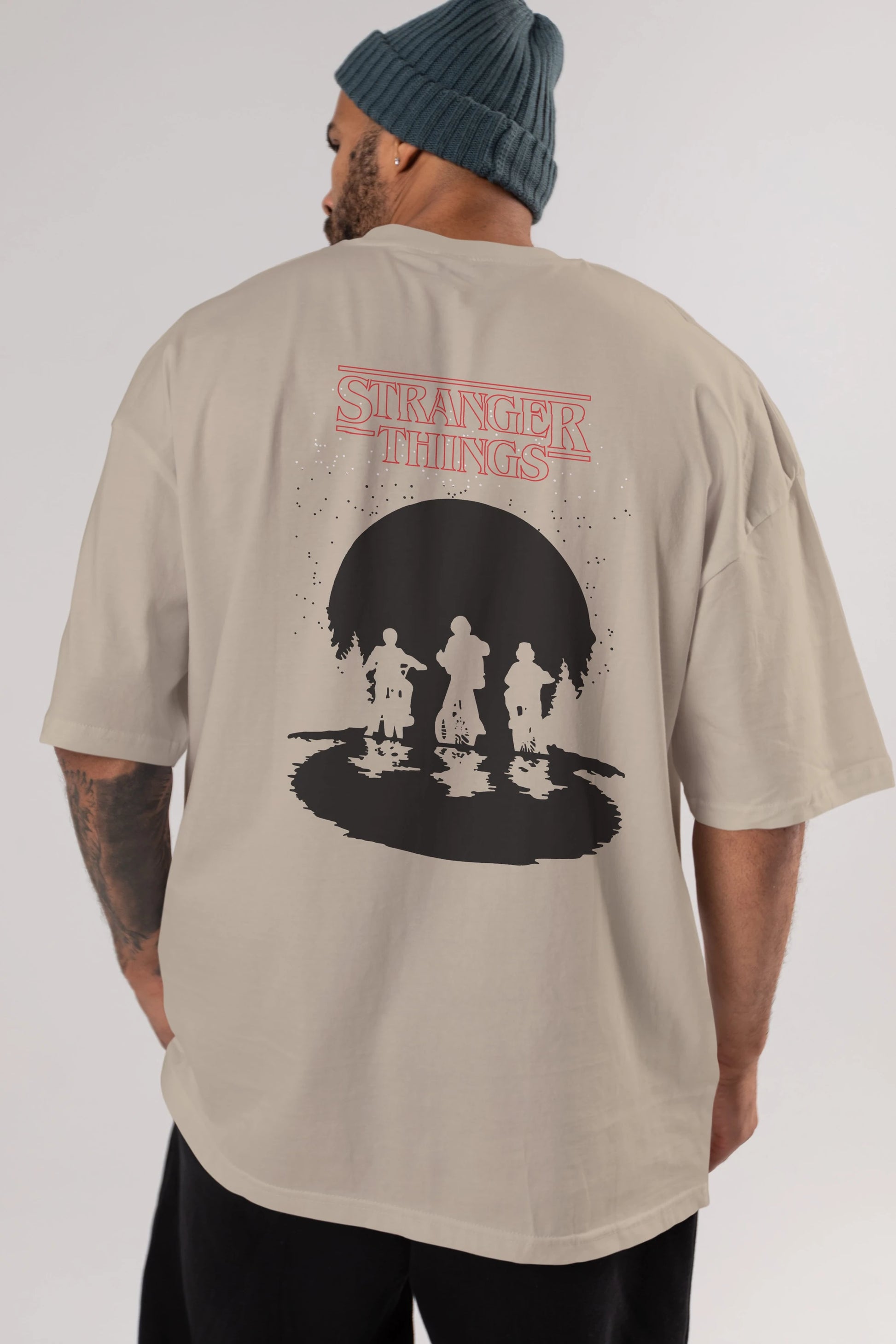 Stranger Things Arka Baskılı Oversize t-shirt Erkek Kadın Unisex %100 Pamuk Bisiklet Yaka tişort