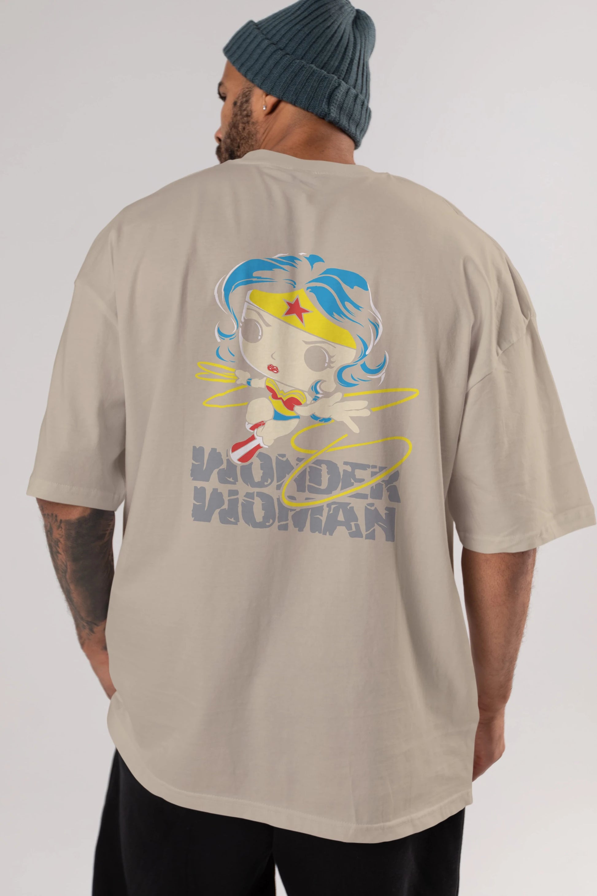 Wonder Woman Arka Baskılı Oversize t-shirt Erkek Kadın Unisex %100 Pamuk Bisiklet Yaka tişort