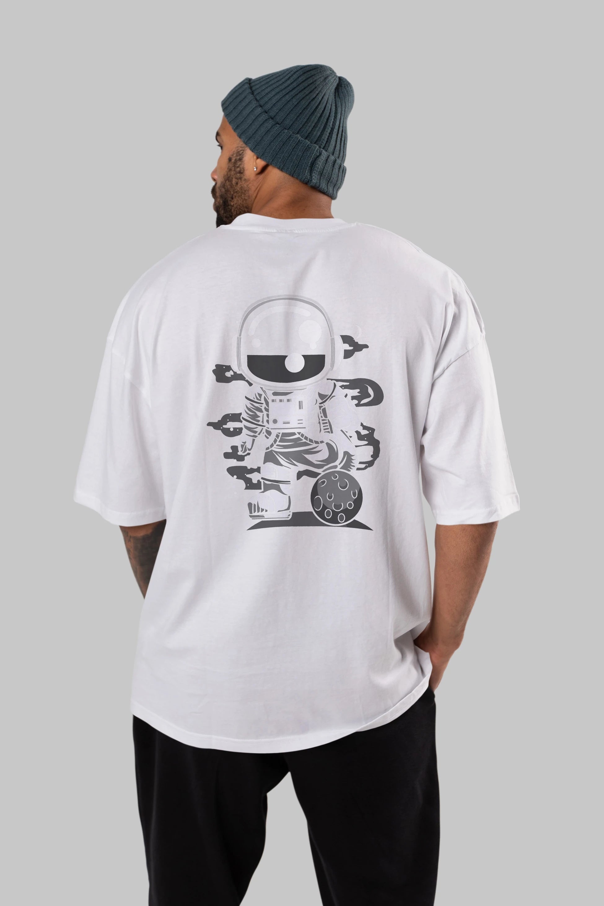 Astronaut Soccer Arka Baskılı Oversize t-shirt Erkek Kadın Unisex