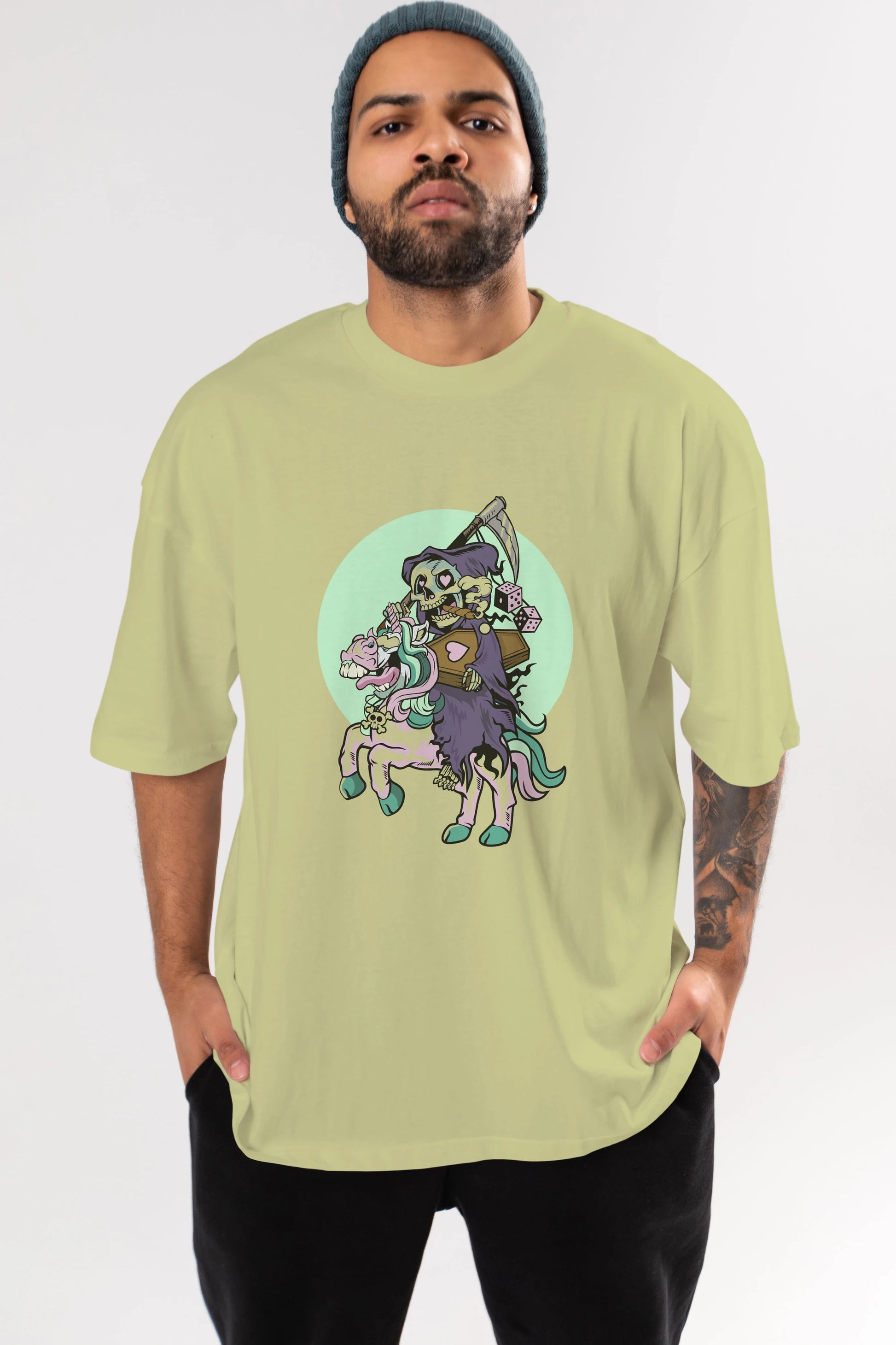 Grim Reaper Riding Unicorn Ön Baskılı Oversize t-shirt Erkek Kadın Unisex %100 Pamuk tişort