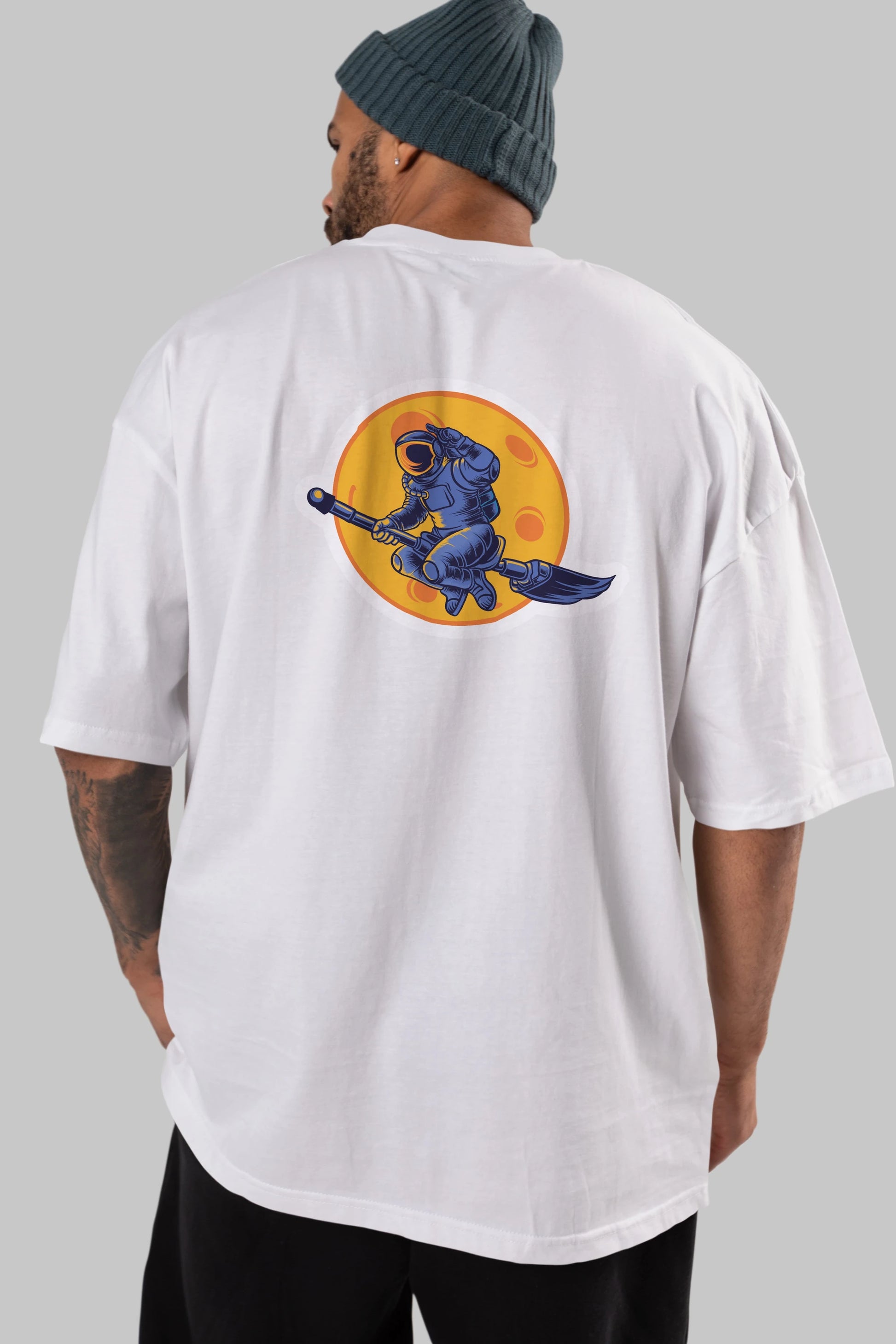 Space Witch Sticker Arka Baskılı Oversize t-shirt Erkek Kadın Unisex
