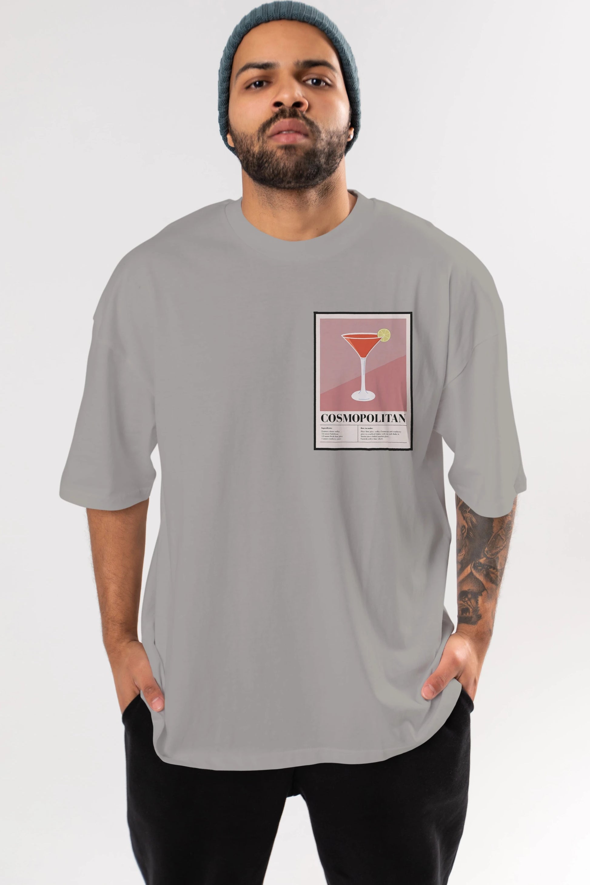 Cosmopolitan 3 Ön Sol Baskılı Oversize t-shirt Erkek Kadın Unisex %100 Pamuk Bisiklet Yaka tişort