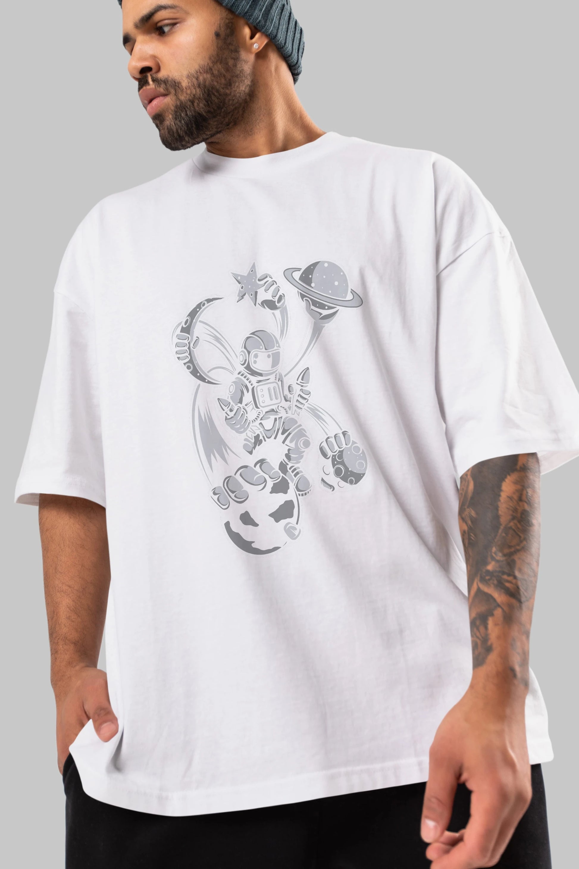 Astronaut Multiple Hands Ön Baskılı Oversize t-shirt Erkek Kadın Unisex