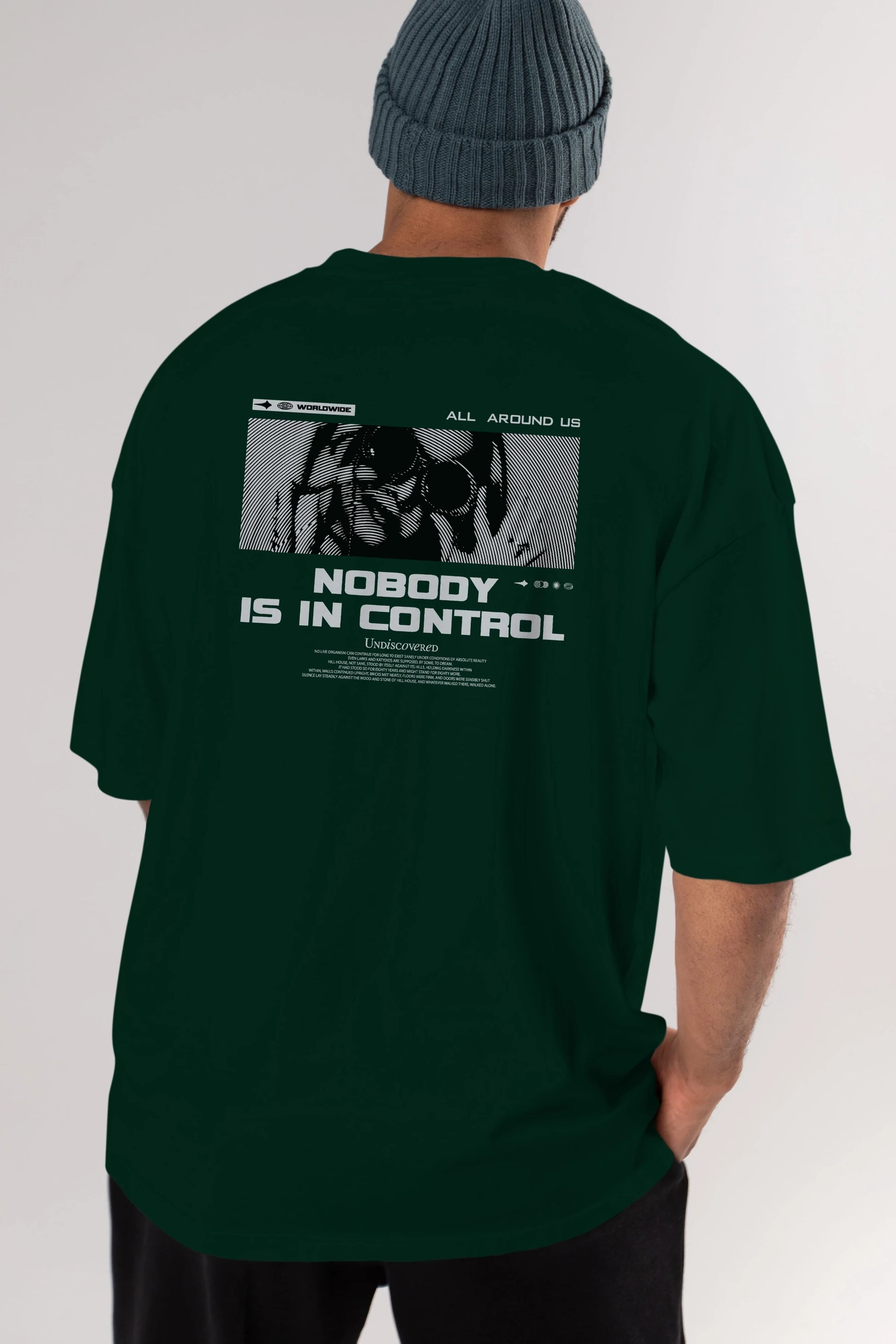 Nobody is in Control Arka Baskılı Oversize t-shirt Erkek Kadın Unisex