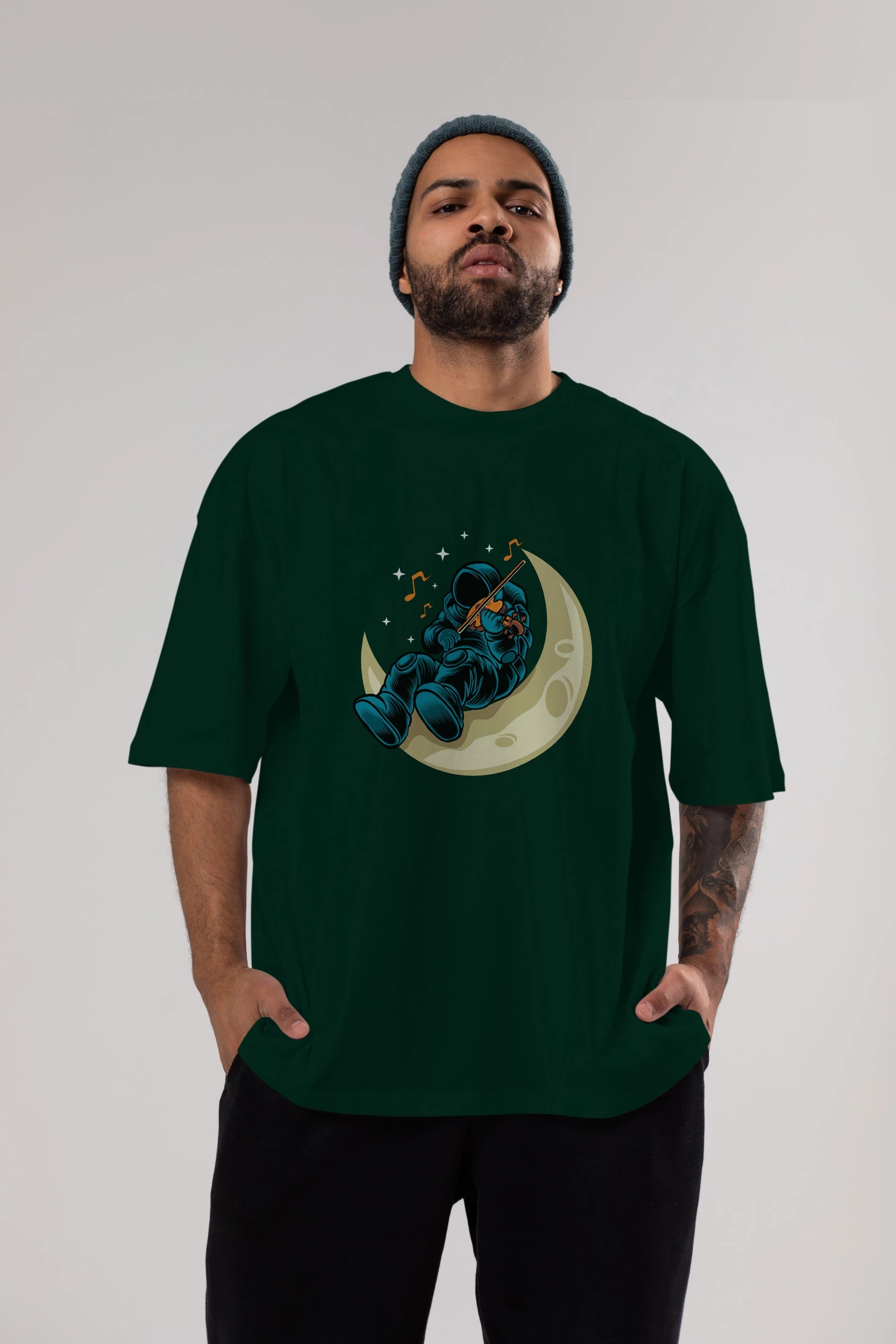 Playing Vionist in Space Ön Baskılı Oversize t-shirt Erkek Kadın Unisex