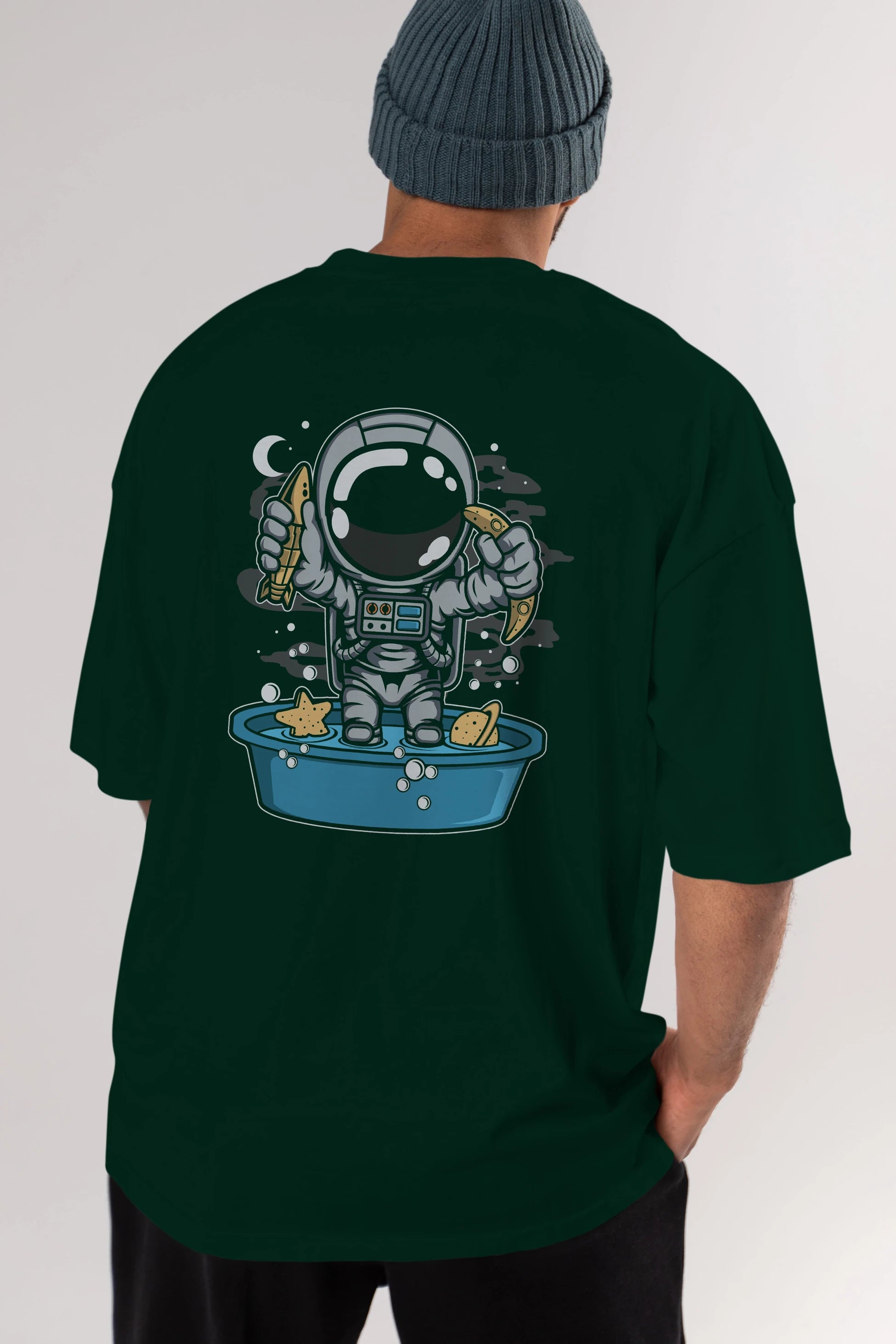 Astronaut Bath Tub Arka Baskılı Oversize t-shirt Erkek Kadın Unisex