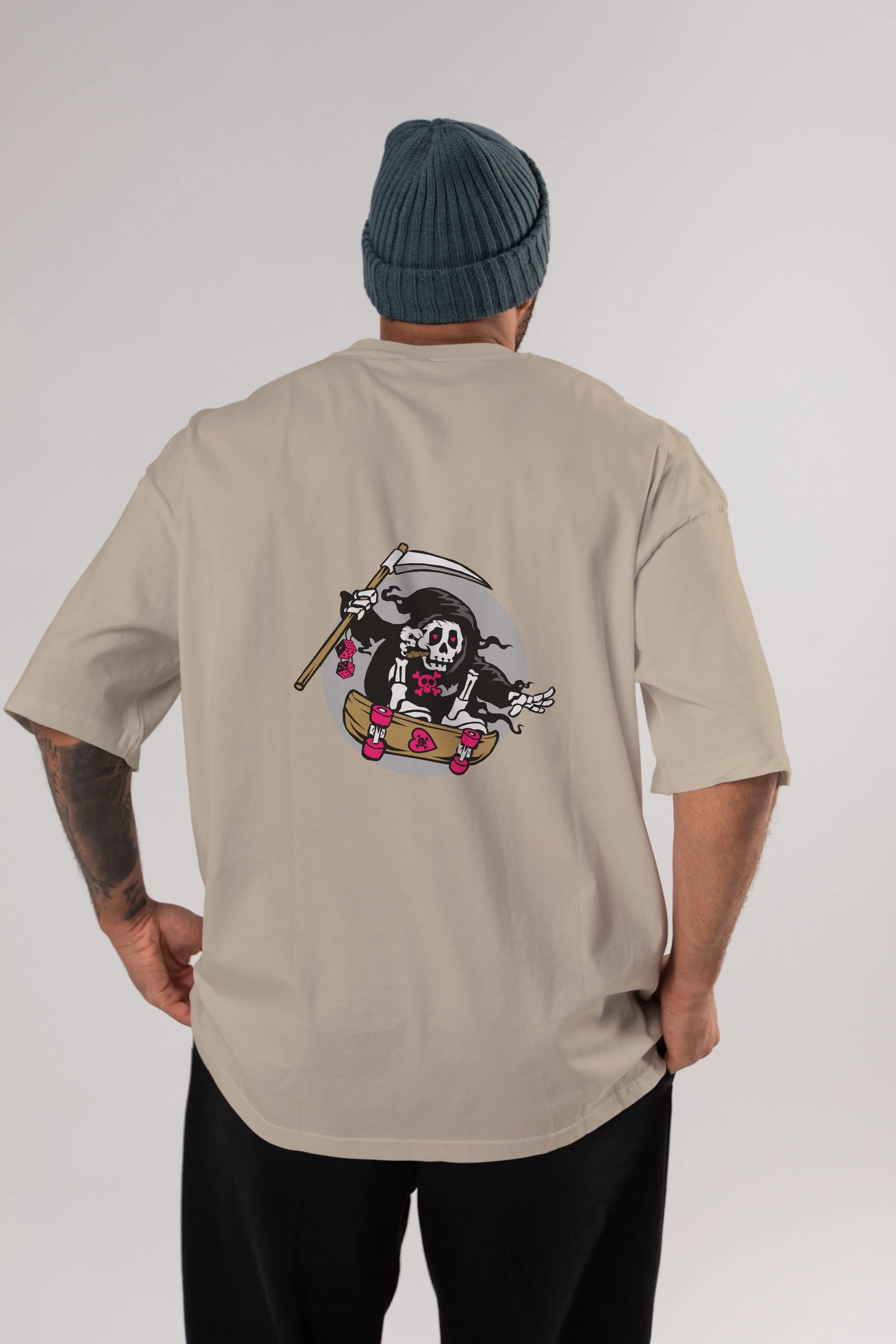Grim Skater Arka Baskılı Oversize t-shirt Erkek Kadın Unisex %100 Pamuk tişort