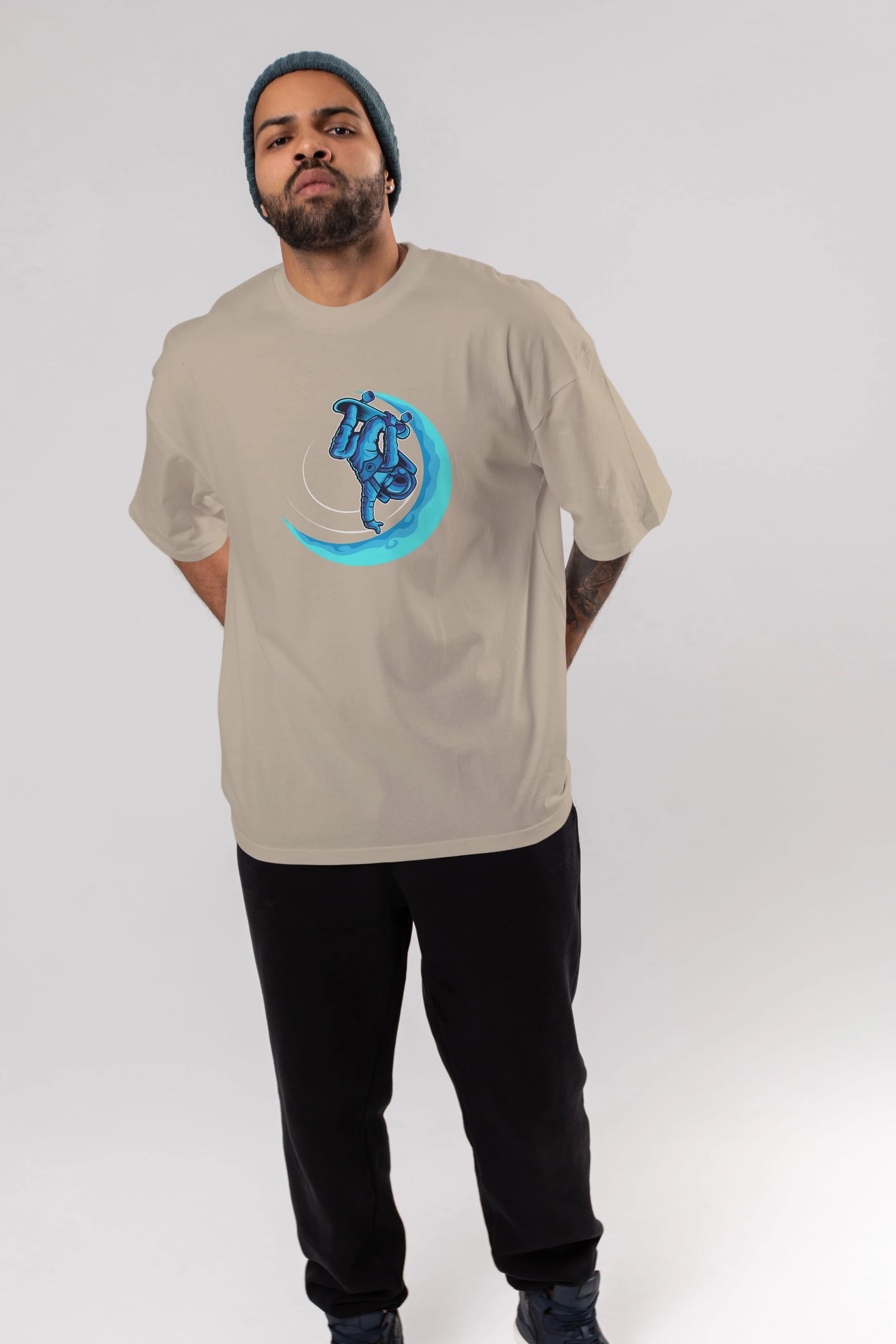 Skating on the moon Ön Baskılı Oversize t-shirt Erkek Kadın Unisex