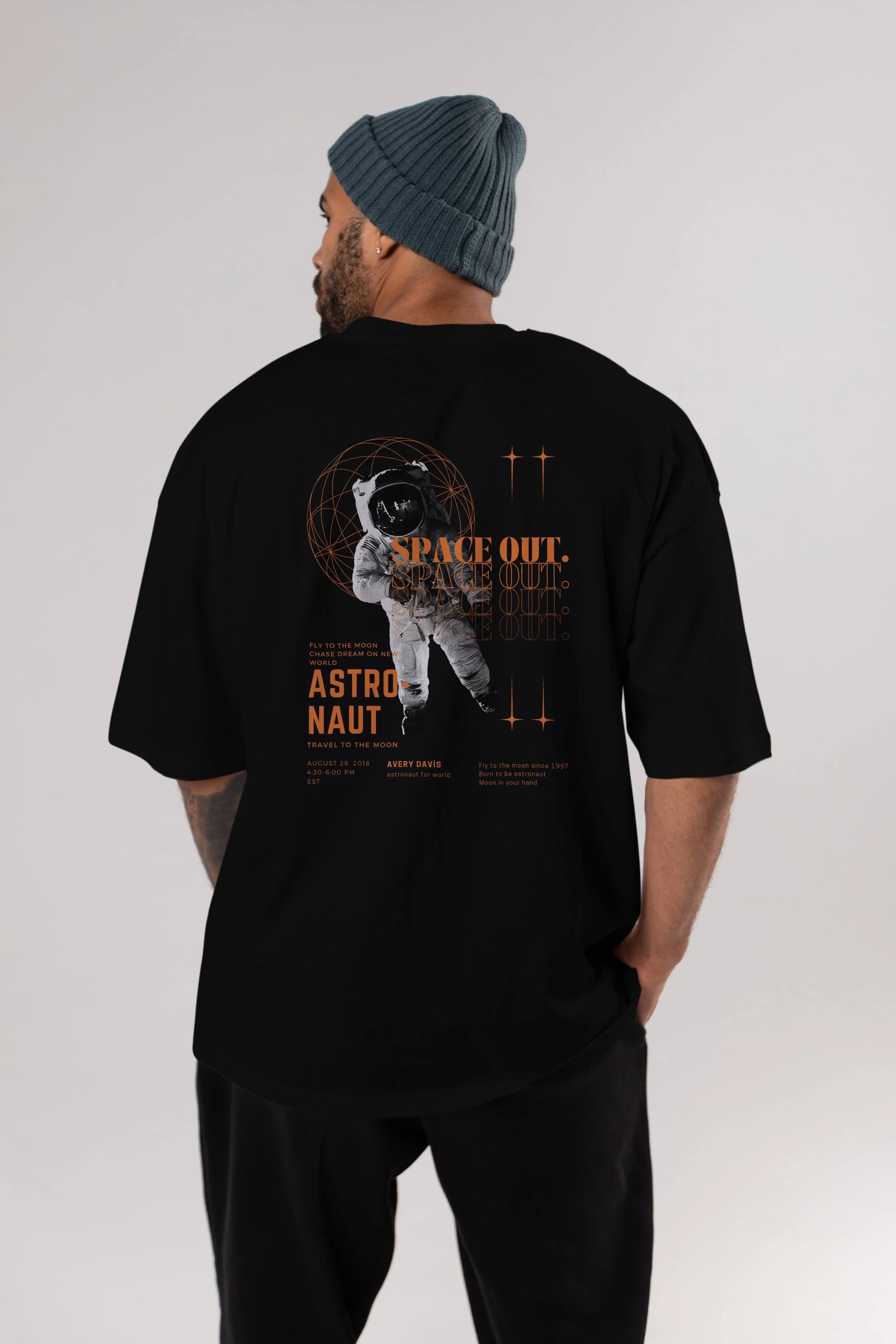 Astronaut Space Out Yazılı Arka Baskılı Oversize t-shirt Erkek Kadın Unisex