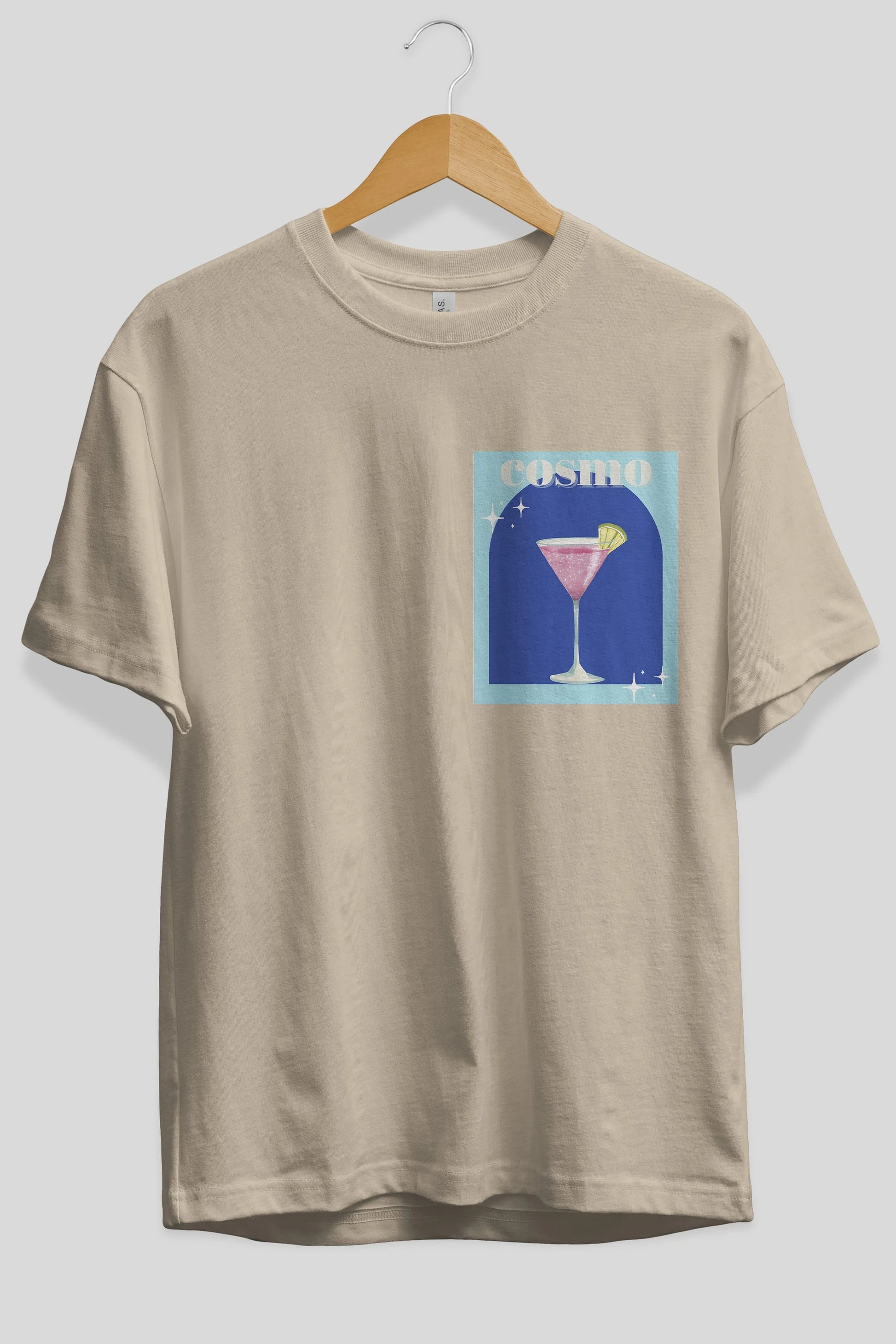 Cosmopolitan 2 Ön Sol Baskılı Oversize t-shirt Erkek Kadın Unisex %100 Pamuk Bisiklet Yaka tişort
