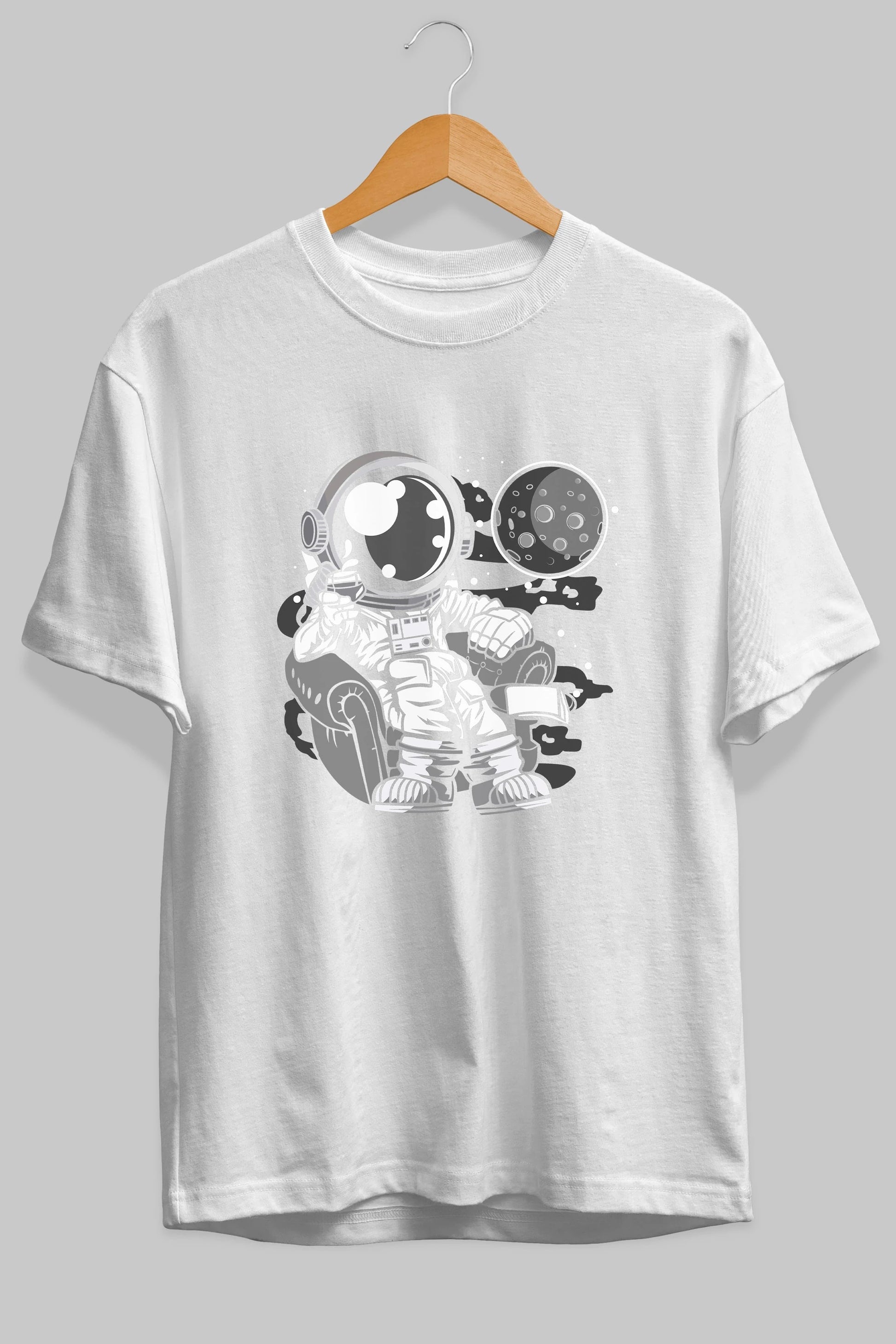 Astronaut Drinking And Relax Ön Baskılı Oversize t-shirt Erkek Kadın Unisex
