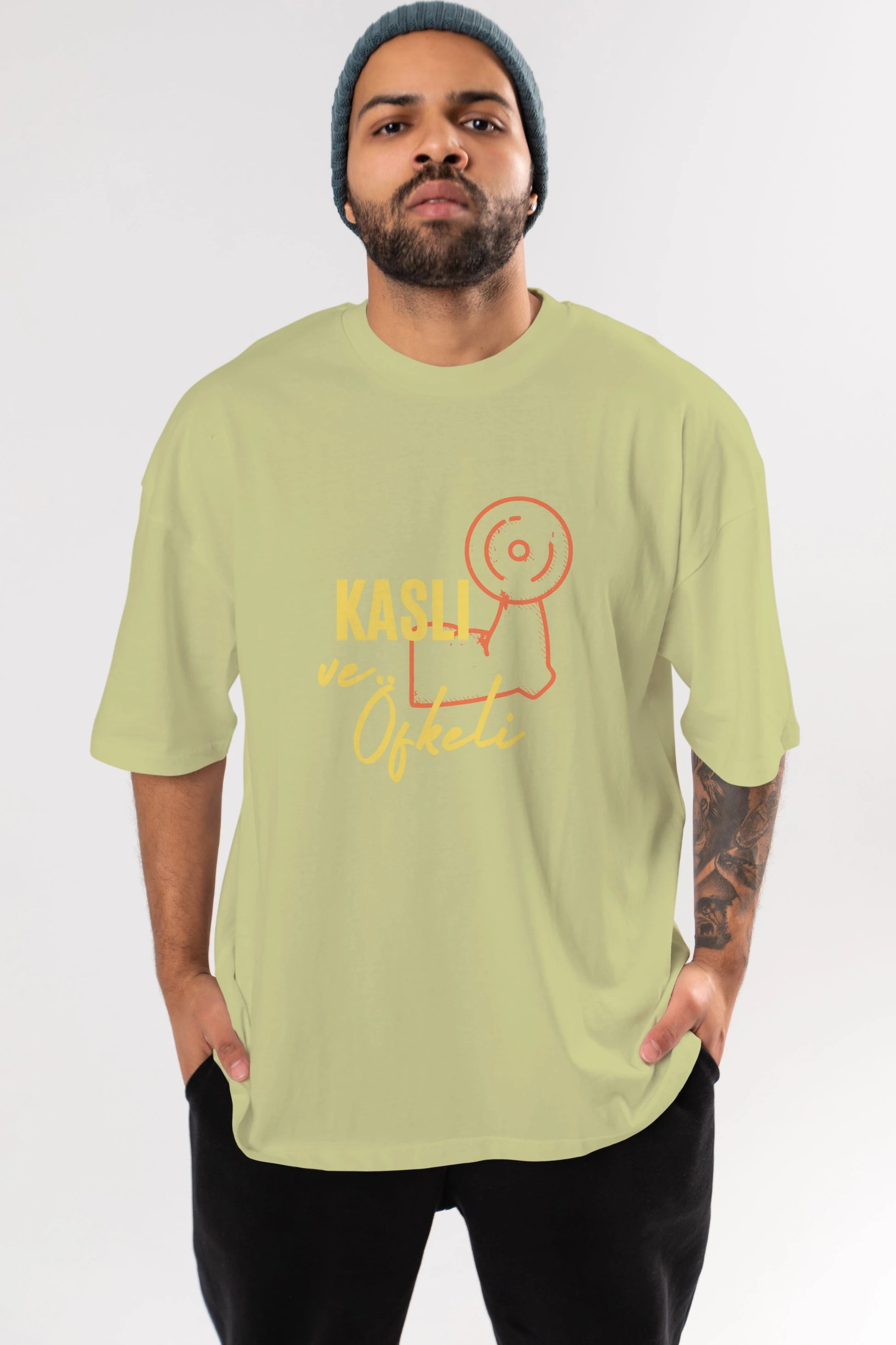 Kaslı ve Öfkeli Yazılı Ön Baskılı Oversize t-shirt Erkek Kadın Unisex