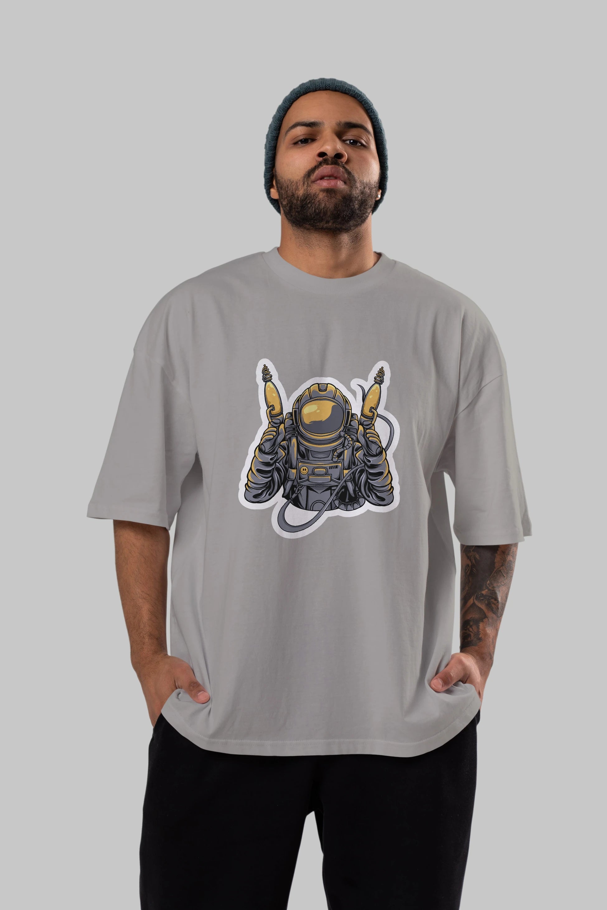 Alien Hunter Sticker Ön Baskılı Oversize t-shirt Erkek Kadın Unisex