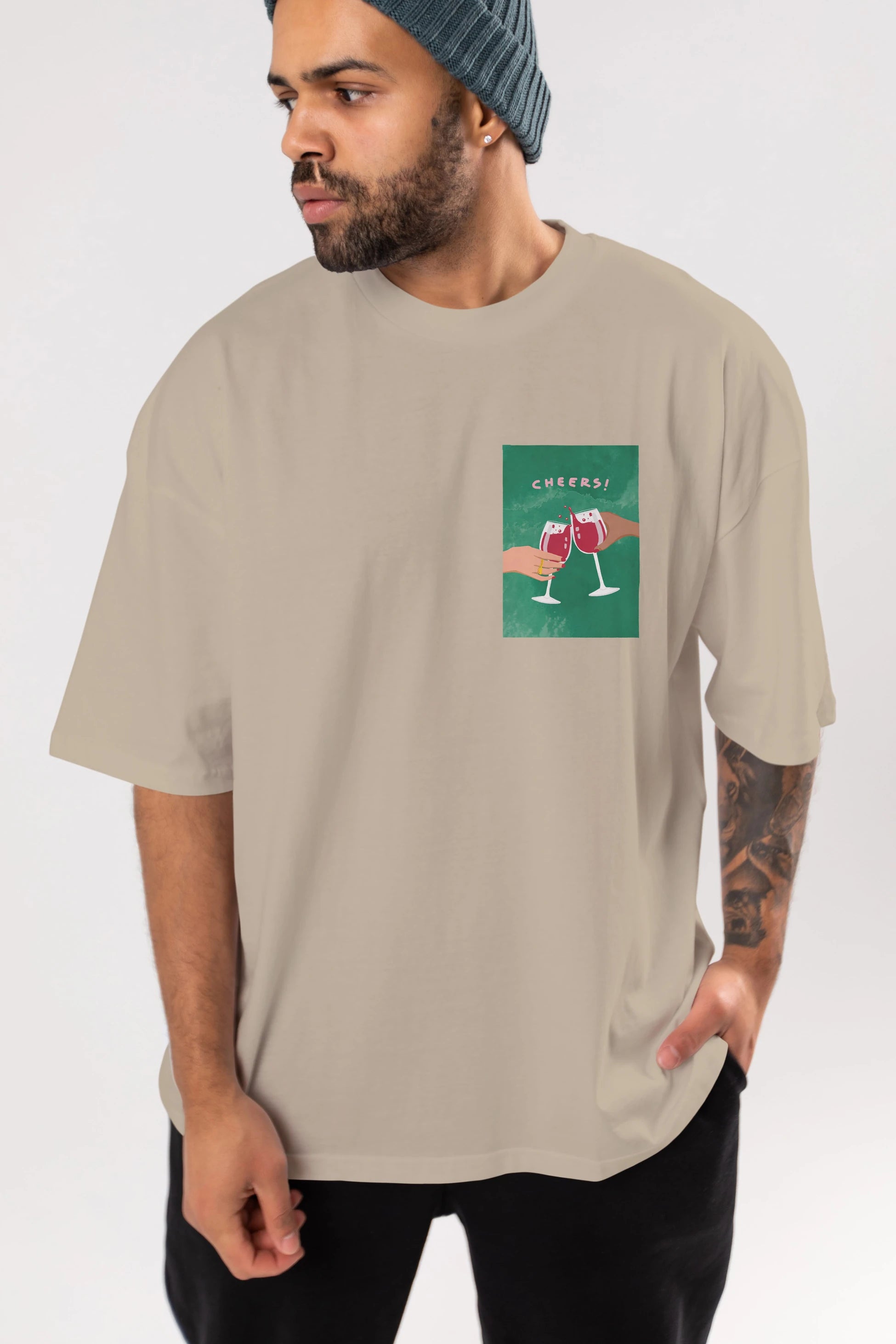 Cheers Ön Sol Baskılı Oversize t-shirt Erkek Kadın Unisex %100 Pamuk Bisiklet Yaka tişort