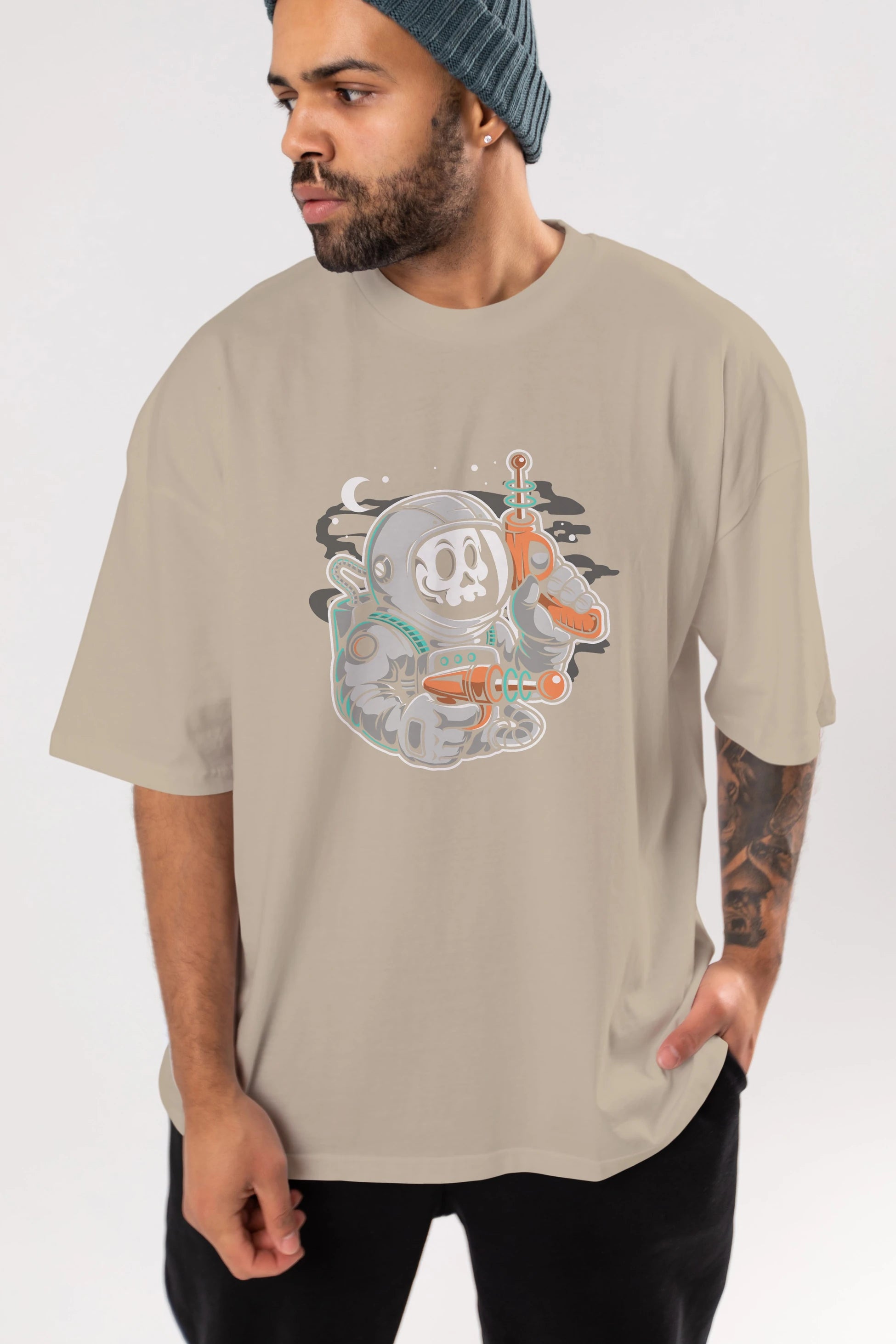 Astronaut Ray Gun Ön Baskılı Oversize t-shirt Erkek Kadın Unisex
