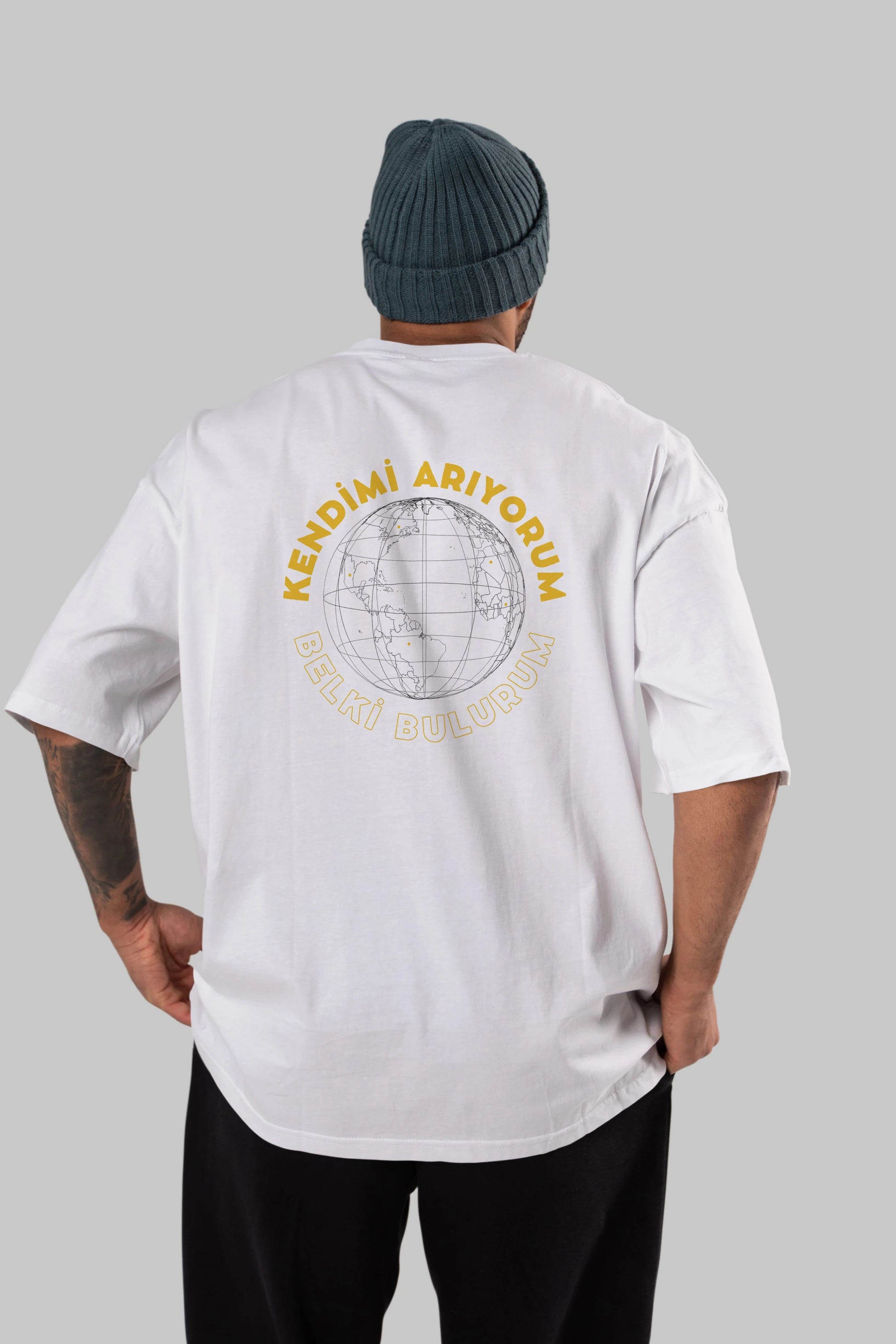 Kendimi Arıyorum Yazılı Arka Baskılı Oversize t-shirt Erkek Kadın Unisex