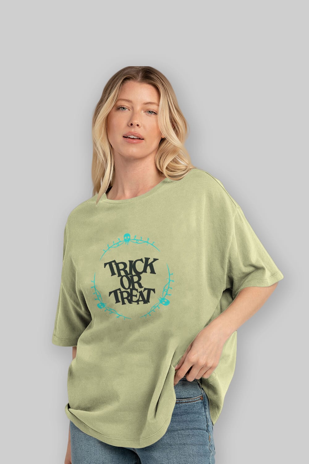 Trick or Treat Yazılı Ön Baskılı Oversize t-shirt Erkek Kadın Unisex