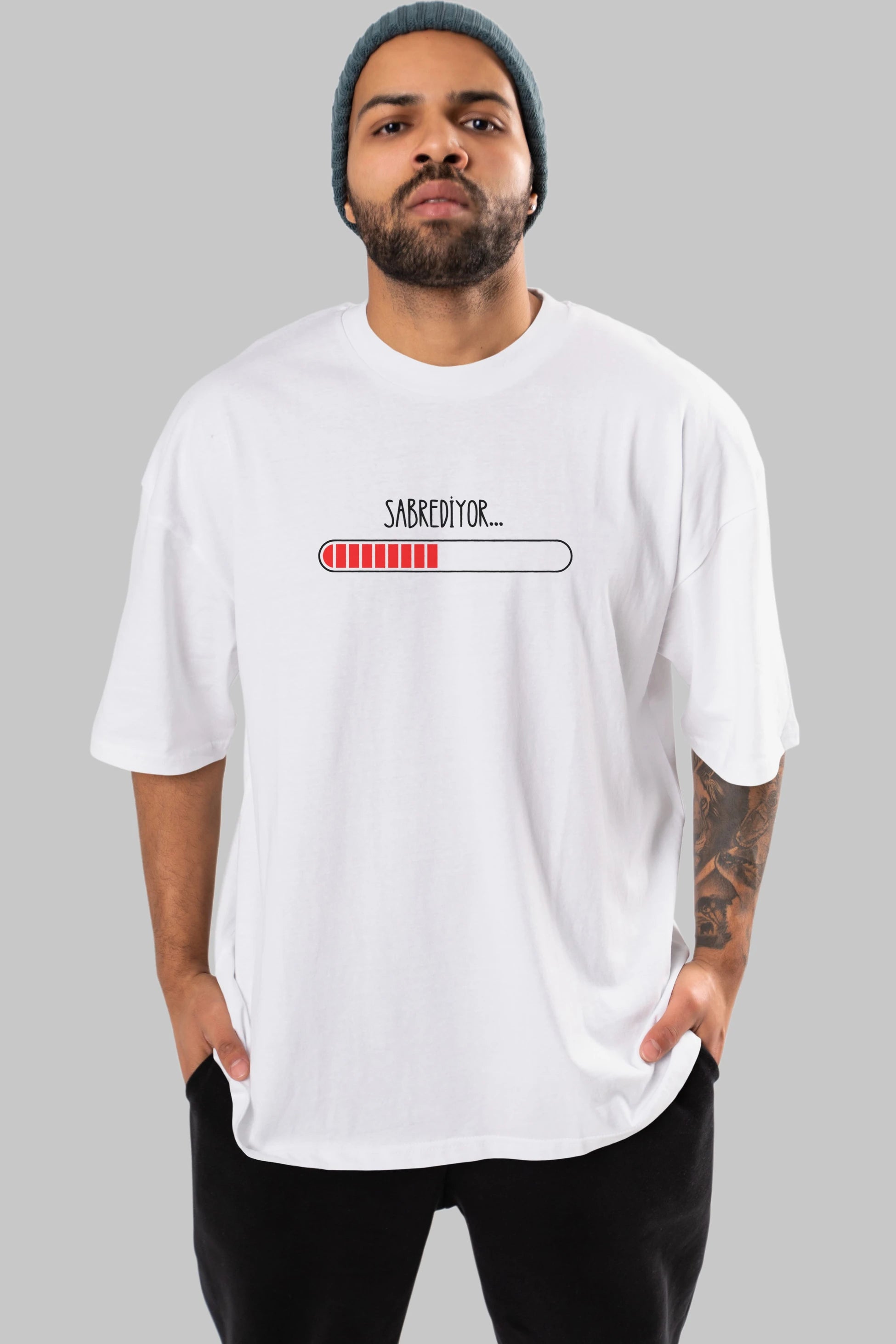Sabrediyor Yazılı Ön Baskılı Oversize t-shirt Erkek Kadın Unisex