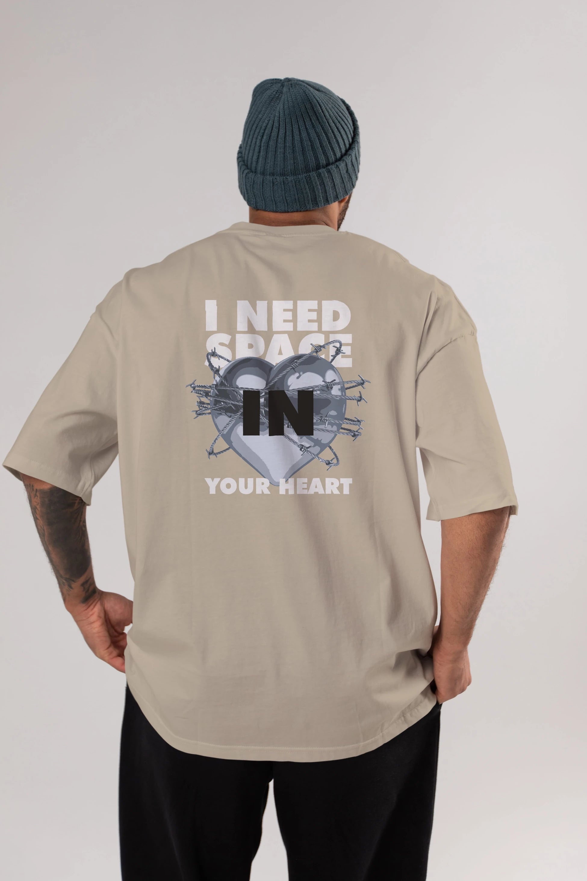 I Need Space Your Heart Arka Baskılı Oversize t-shirt Erkek Kadın Unisex
