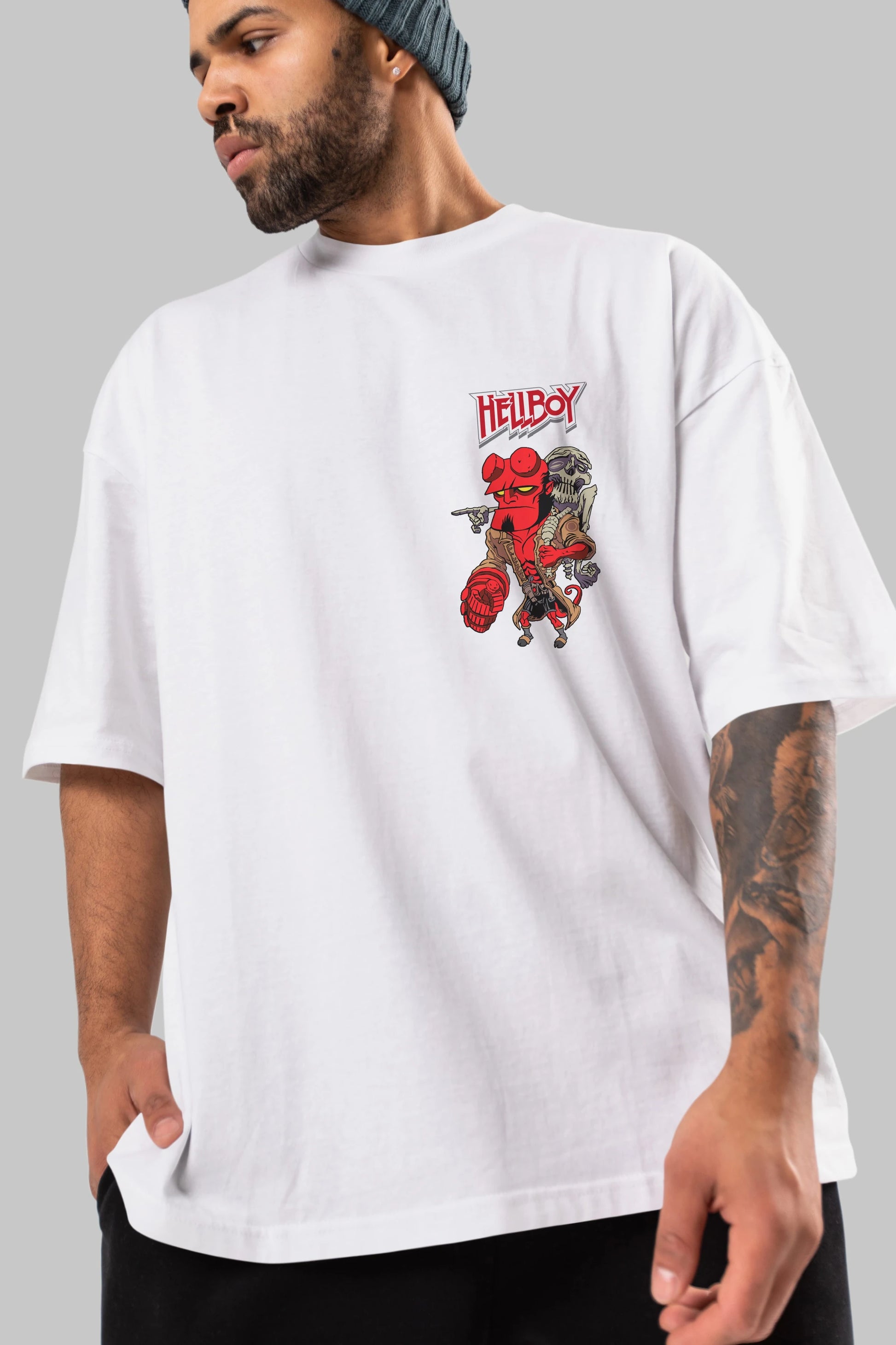 Hellboy (2) Ön Sol Baskılı Oversize t-shirt Erkek Kadın Unisex %100 Pamuk Bisiklet Yaka tişort