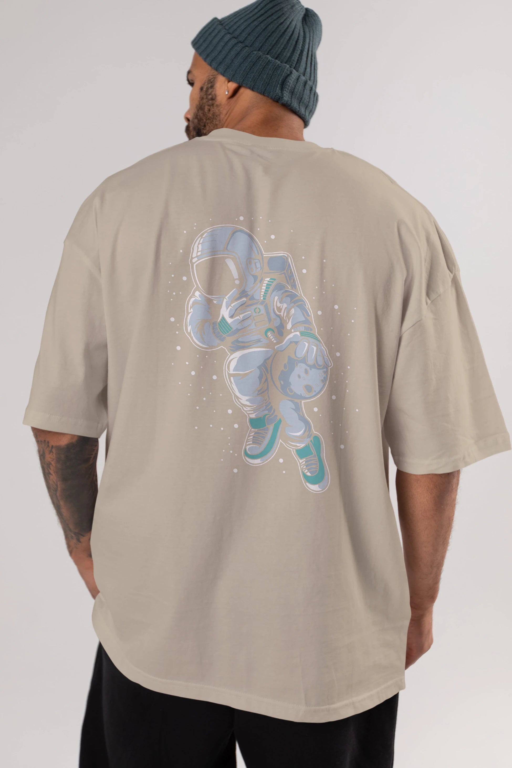 Astronaut Basketball (2) Arka Baskılı Oversize t-shirt Erkek Kadın Unisex