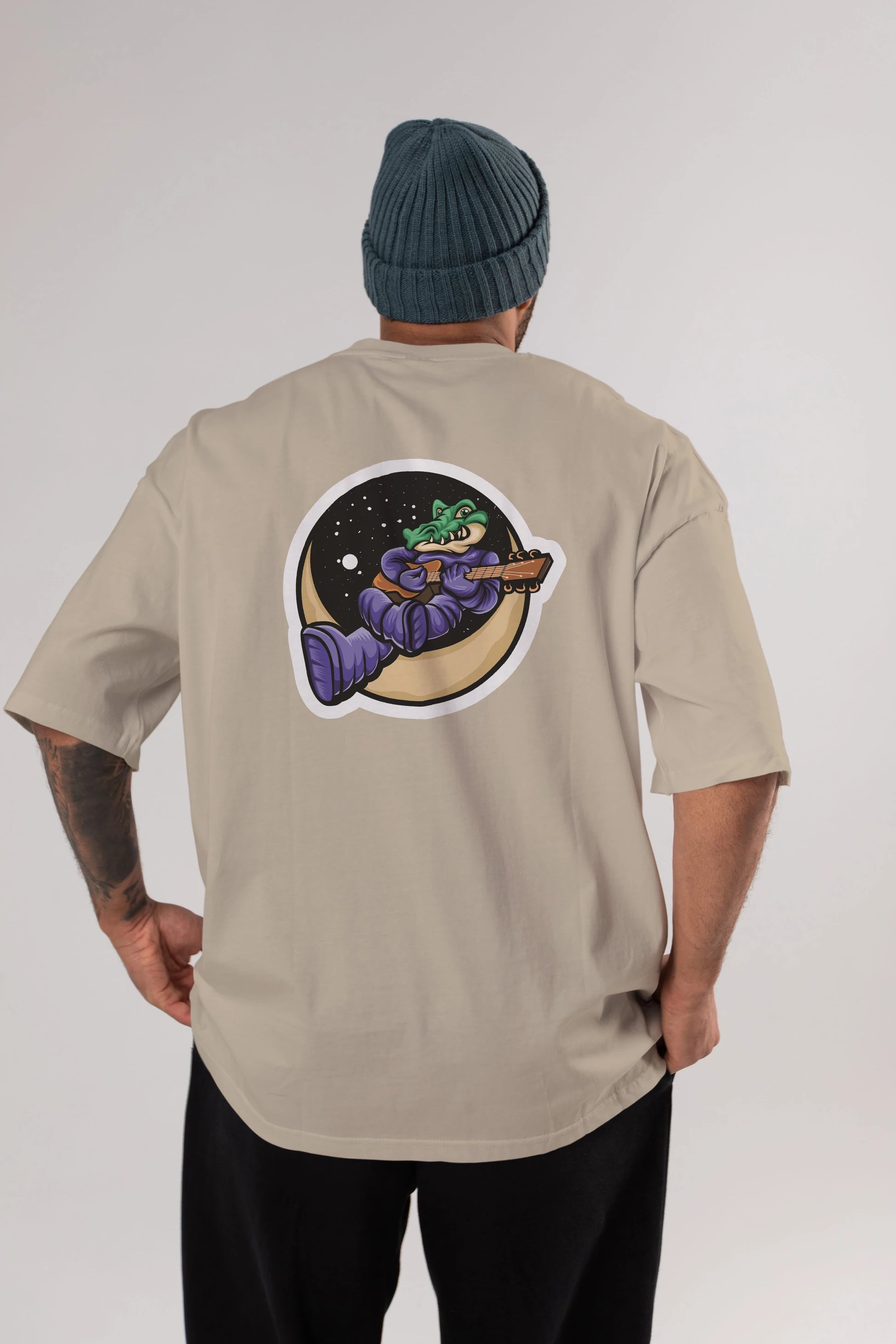 Space Crocodile Sticker Arka Baskılı Oversize t-shirt Erkek Kadın Unisex