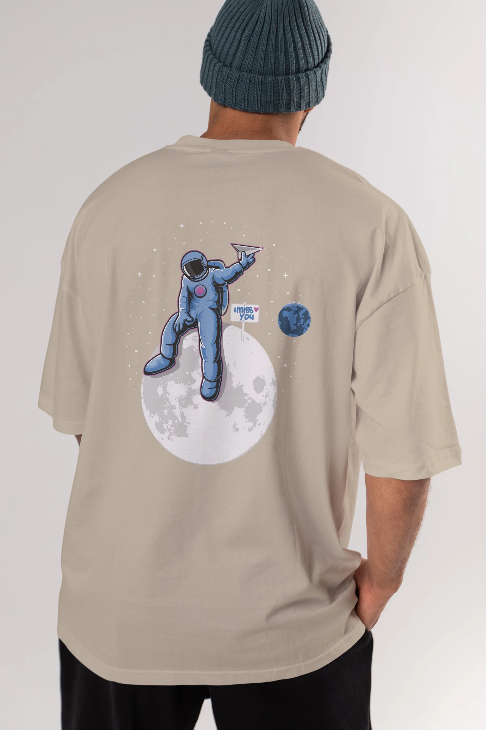 Astro Missing Earth Arka Baskılı Oversize t-shirt Erkek Kadın Unisex