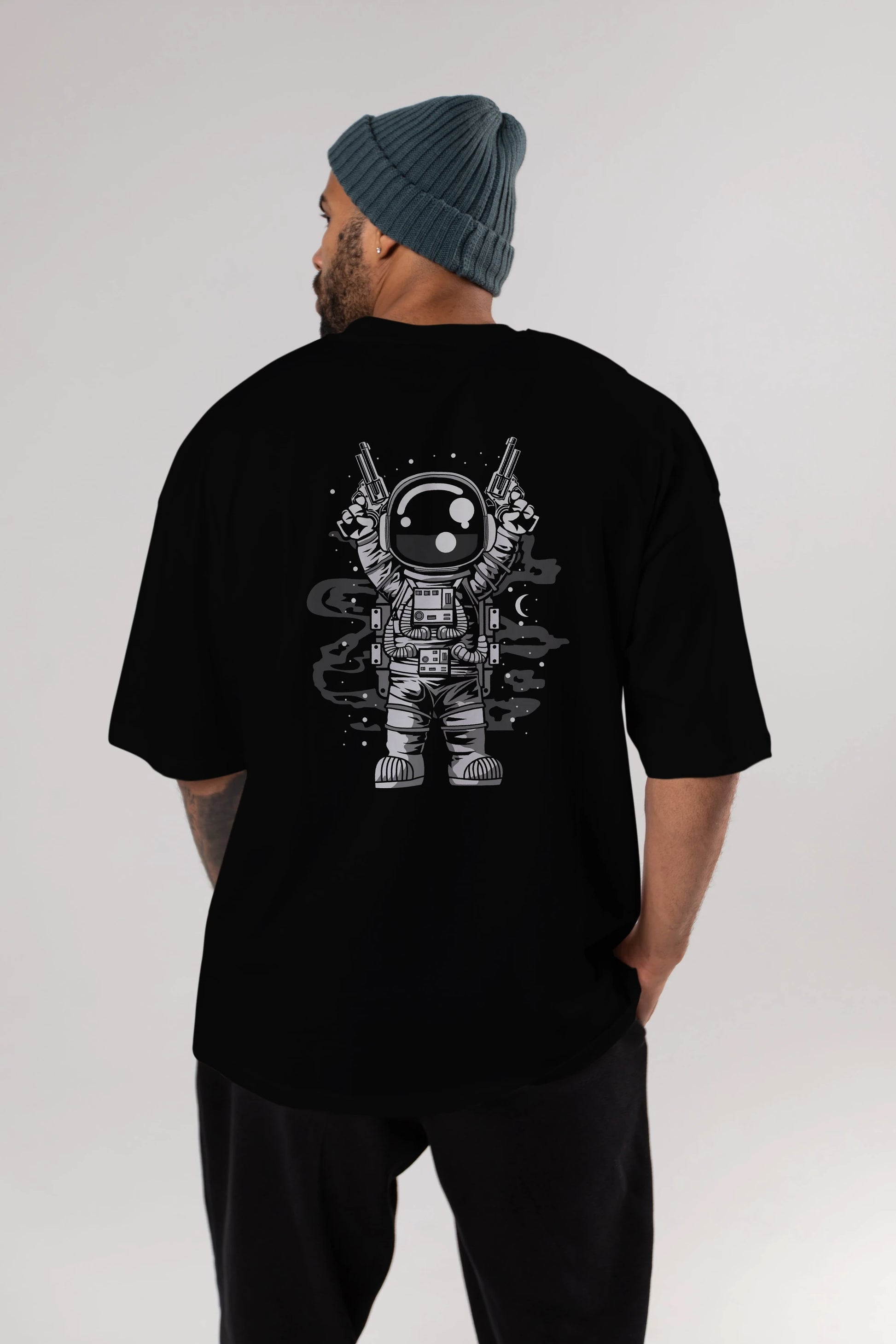 Astronaut Gun Arka Baskılı Oversize t-shirt Erkek Kadın Unisex