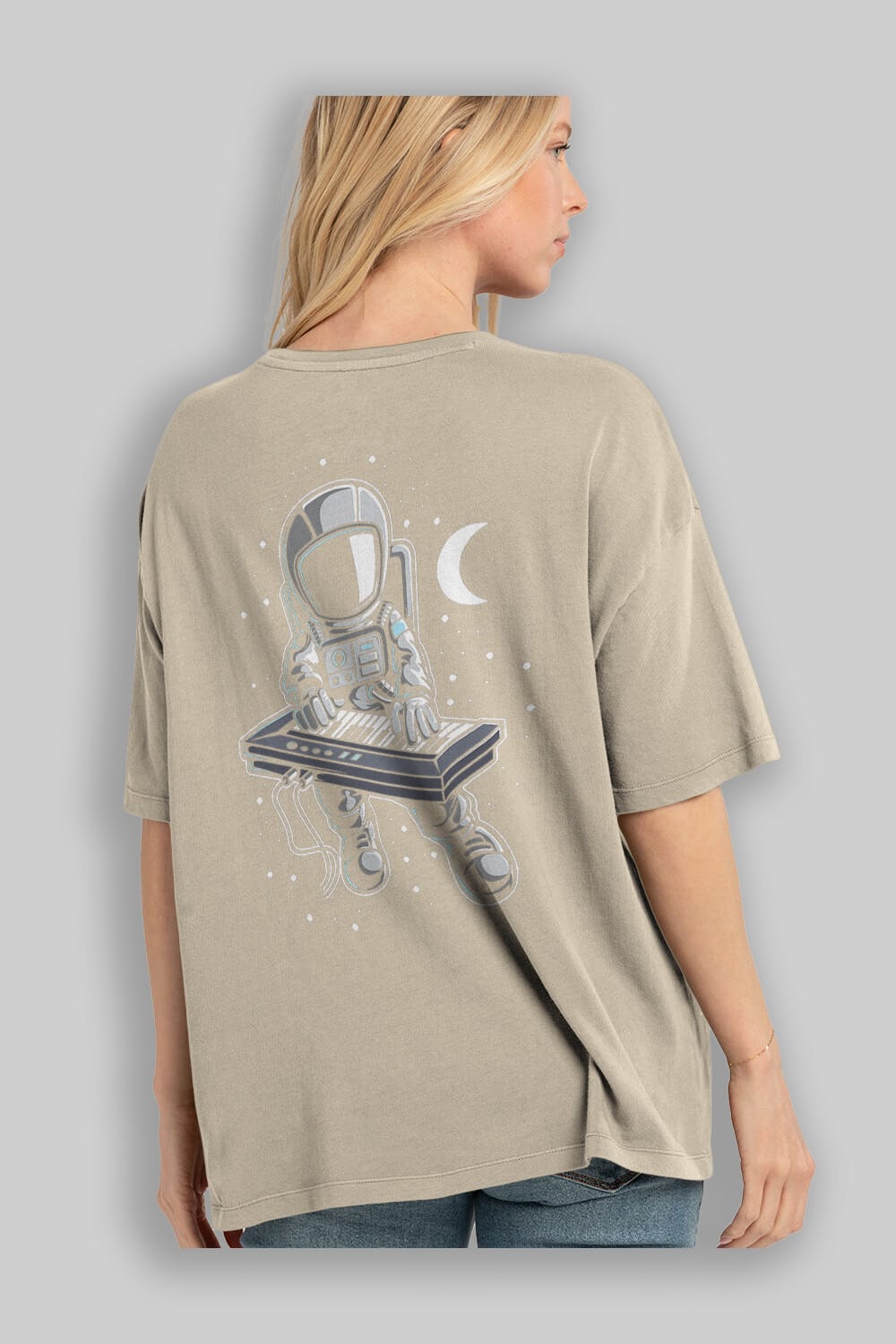 Astronaut Keyboard (2) Arka Baskılı Oversize t-shirt Erkek Kadın Unisex