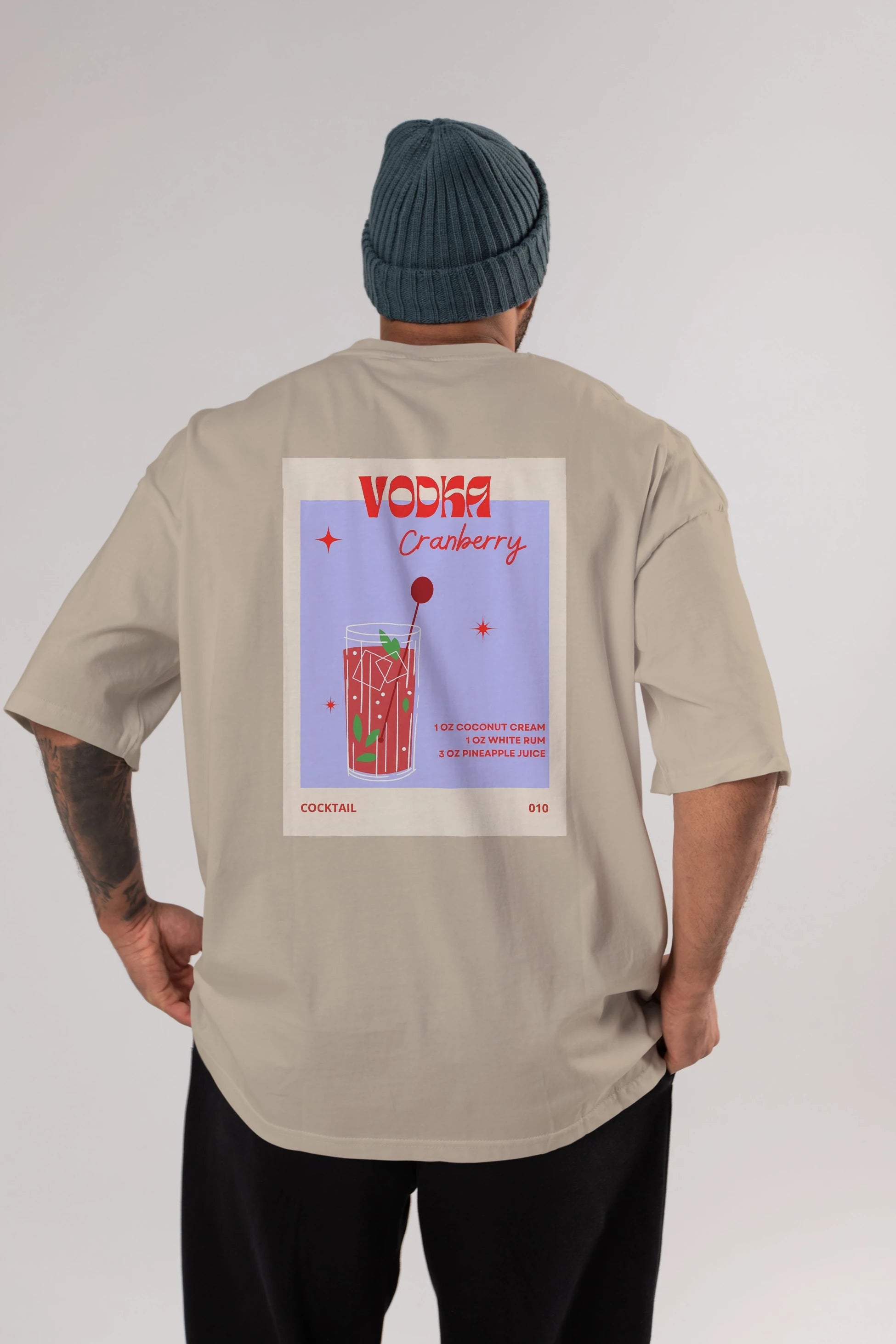 Vodka Cranberry Arka Baskılı Oversize t-shirt Erkek Kadın Unisex %100 Pamuk Bisiklet Yaka tişort
