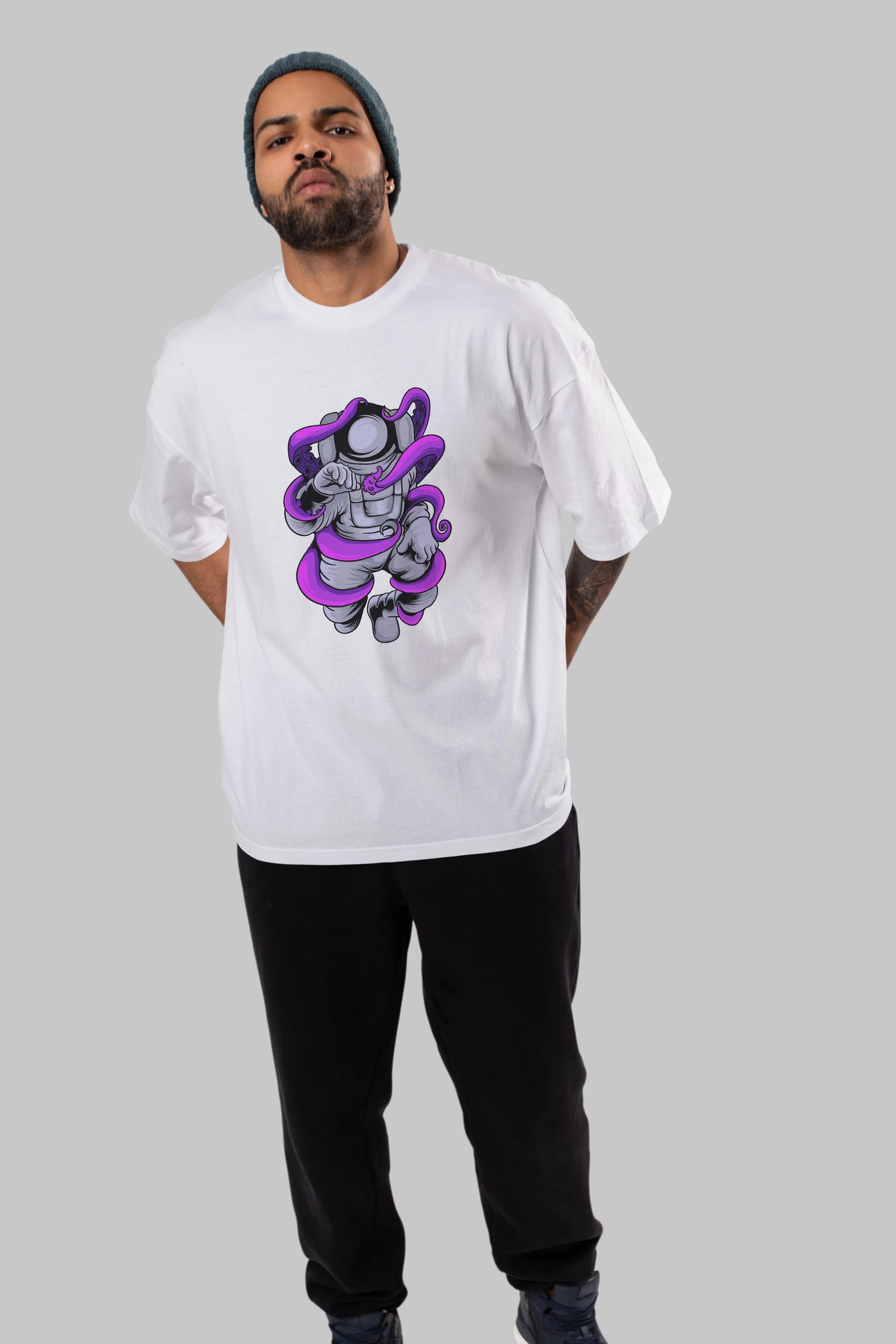 Astronaut fighting octopus Ön Baskılı Oversize t-shirt Erkek Kadın Unisex