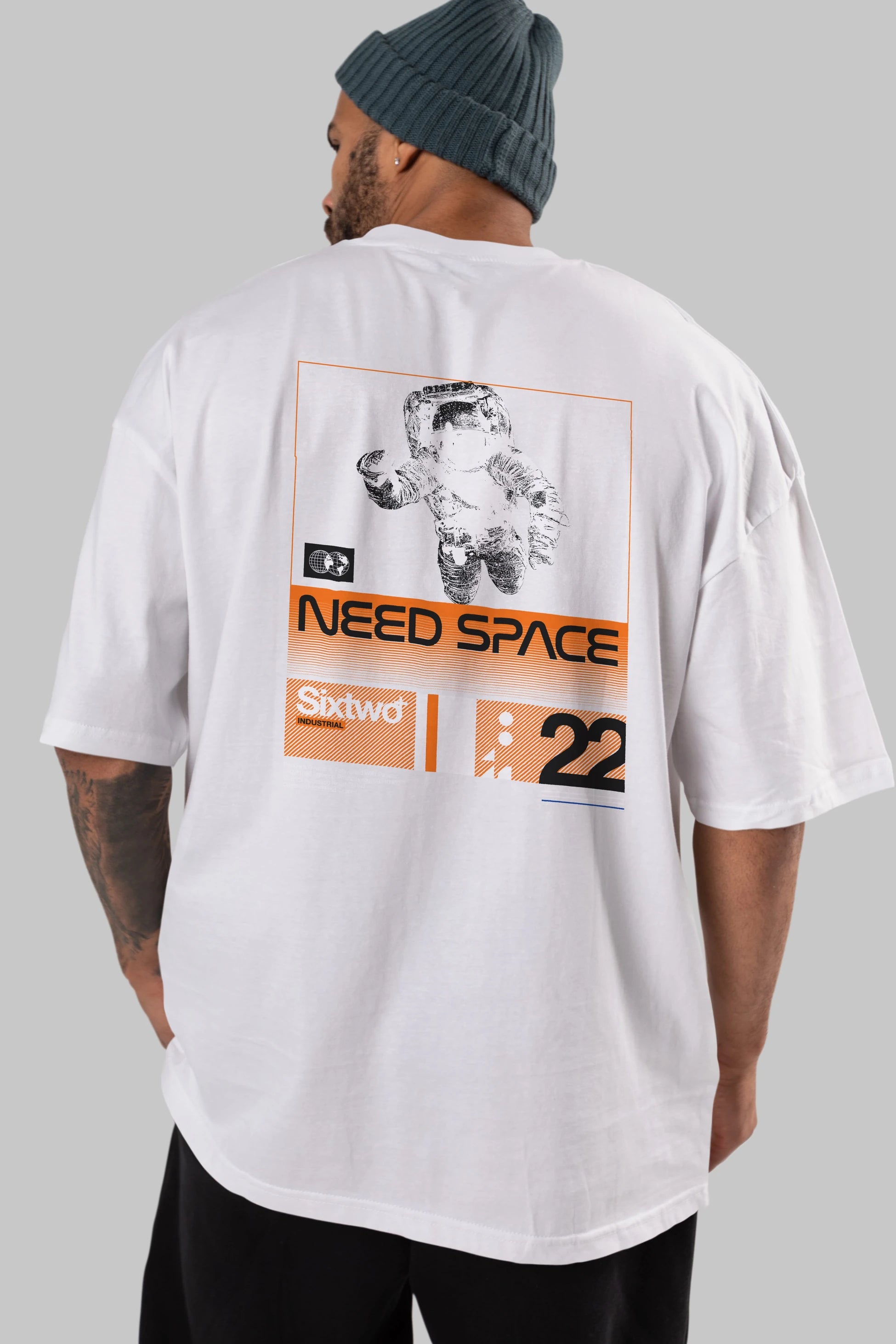 Need Space Arka Baskılı Oversize t-shirt Erkek Kadın Unisex