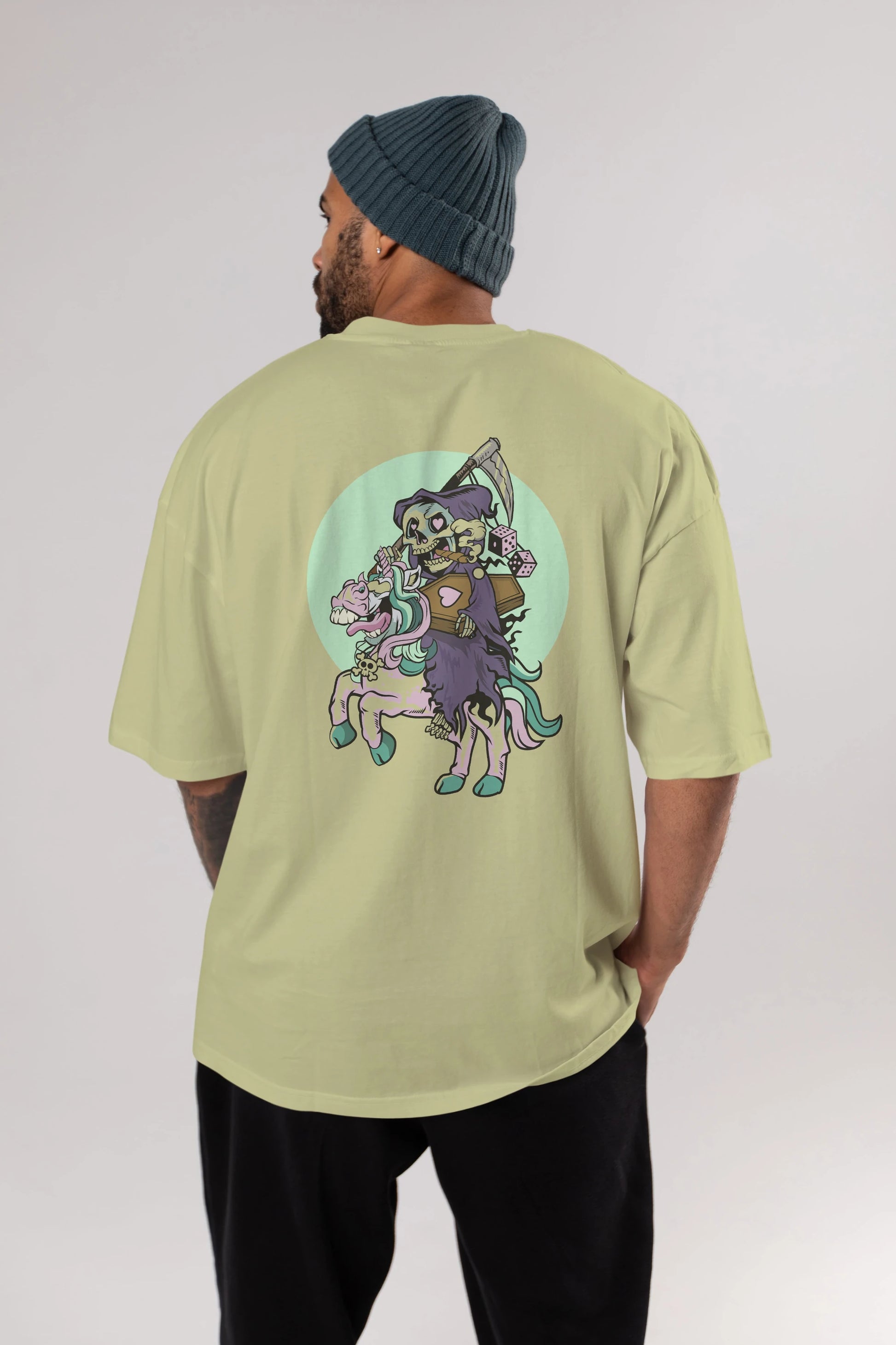 Grim Reaper Riding Unicorn Arka Baskılı Oversize t-shirt Erkek Kadın Unisex %100 Pamuk tişort