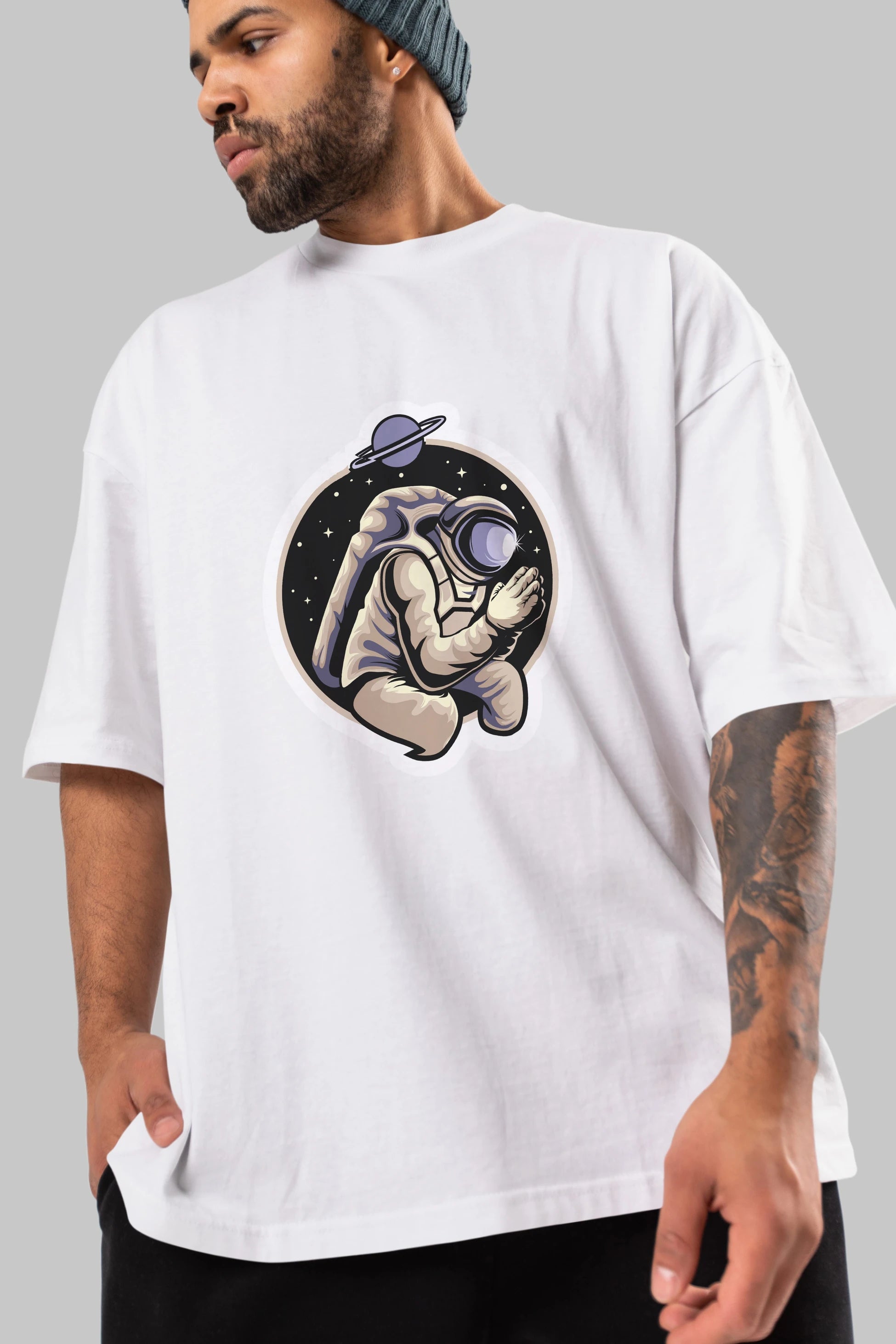 Astronaut Praying Sticker Ön Baskılı Oversize t-shirt Erkek Kadın Unisex
