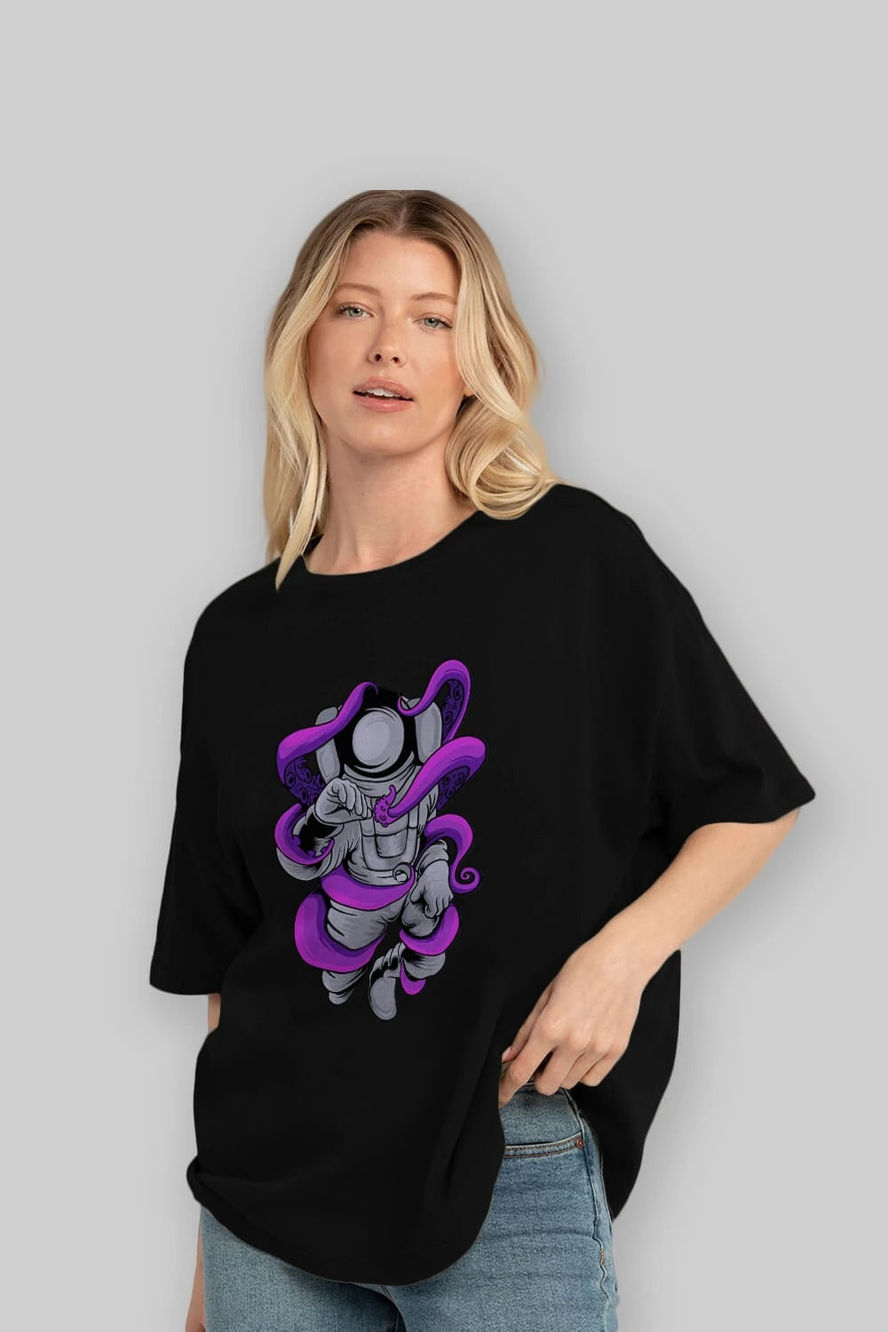 Astronaut fighting octopus Ön Baskılı Oversize t-shirt Erkek Kadın Unisex