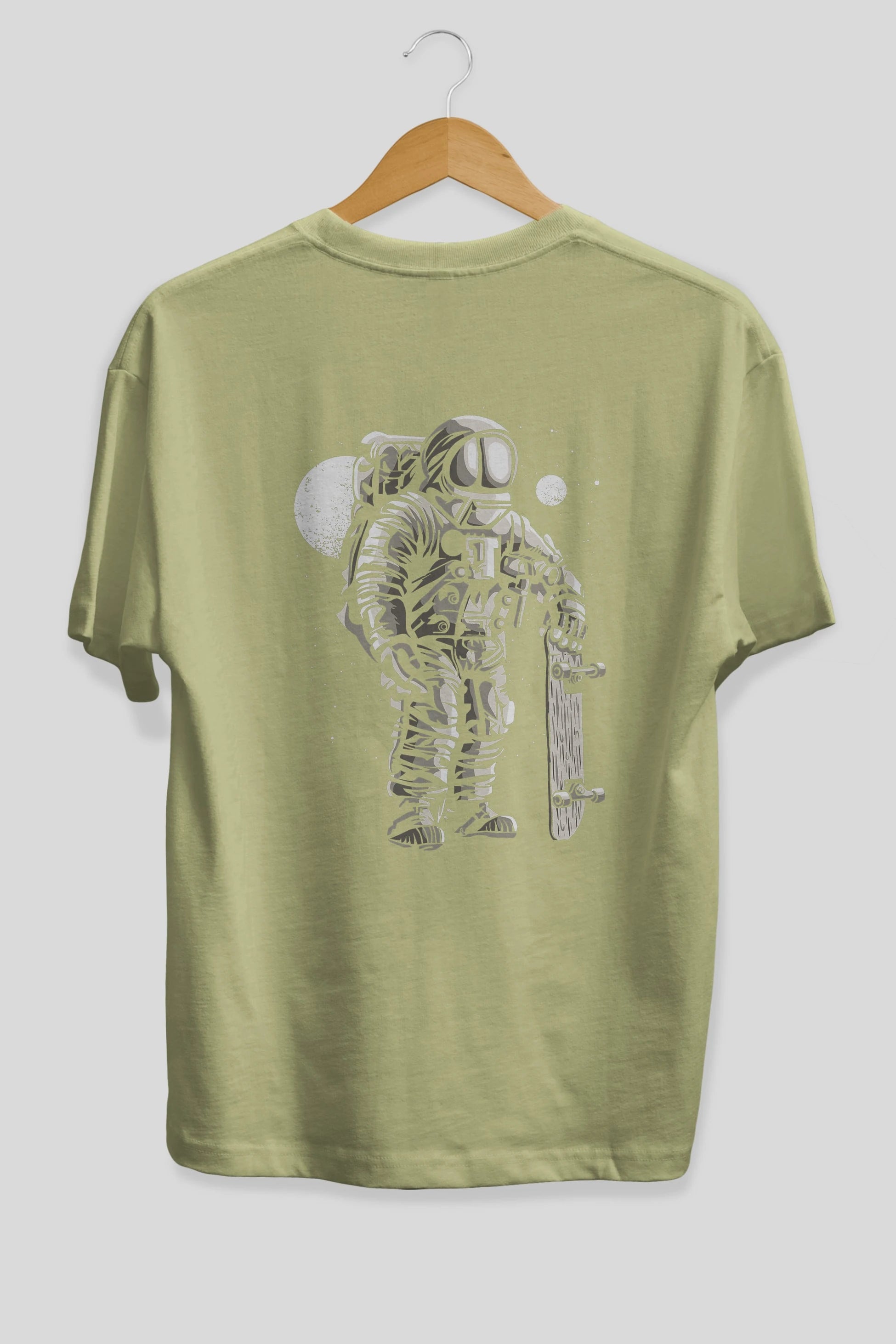 Astronaut Skater Arka Baskılı Oversize t-shirt Erkek Kadın Unisex %100 Pamuk