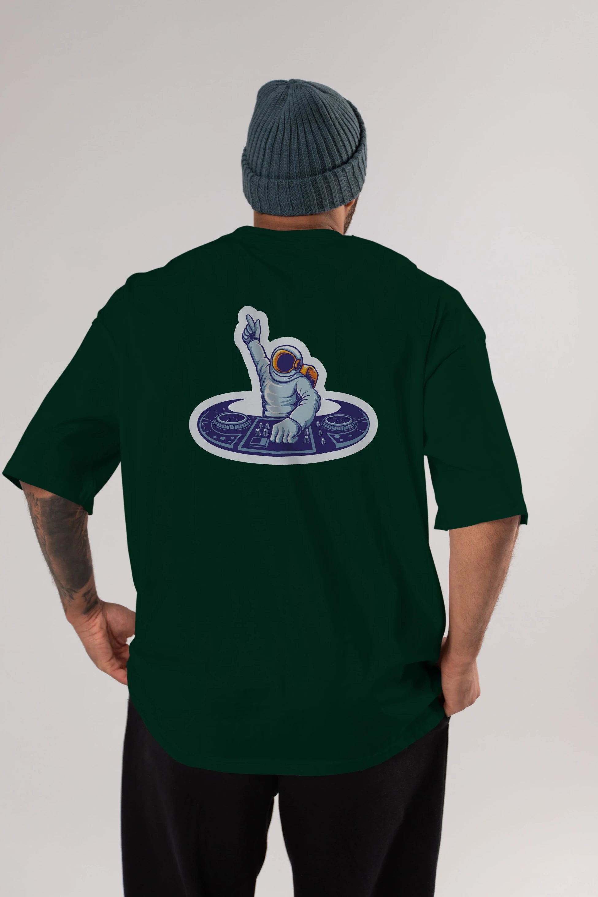 Astronaut Disk Jockey Party Sticker Arka Baskılı Oversize t-shirt Erkek Kadın Unisex