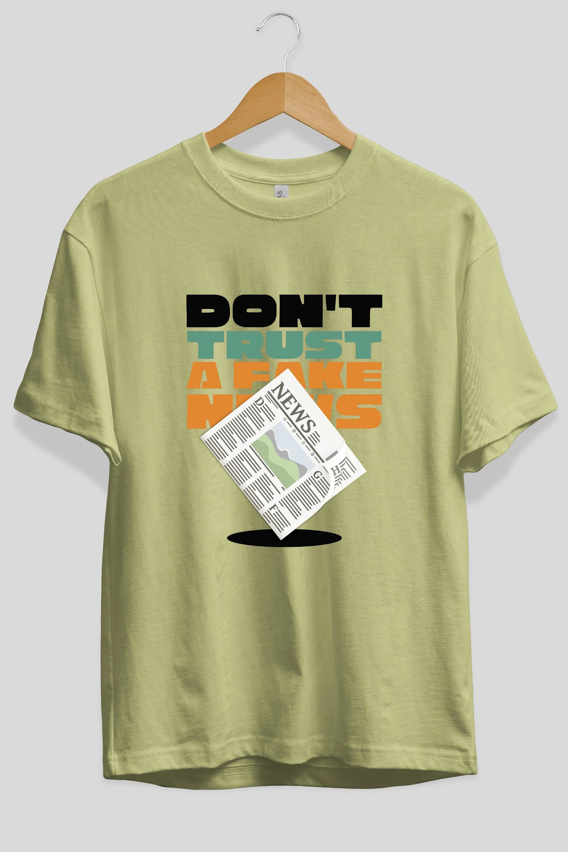 Dont Trust a Fake News Yazılı Ön Baskılı Oversize t-shirt Erkek Kadın Unisex
