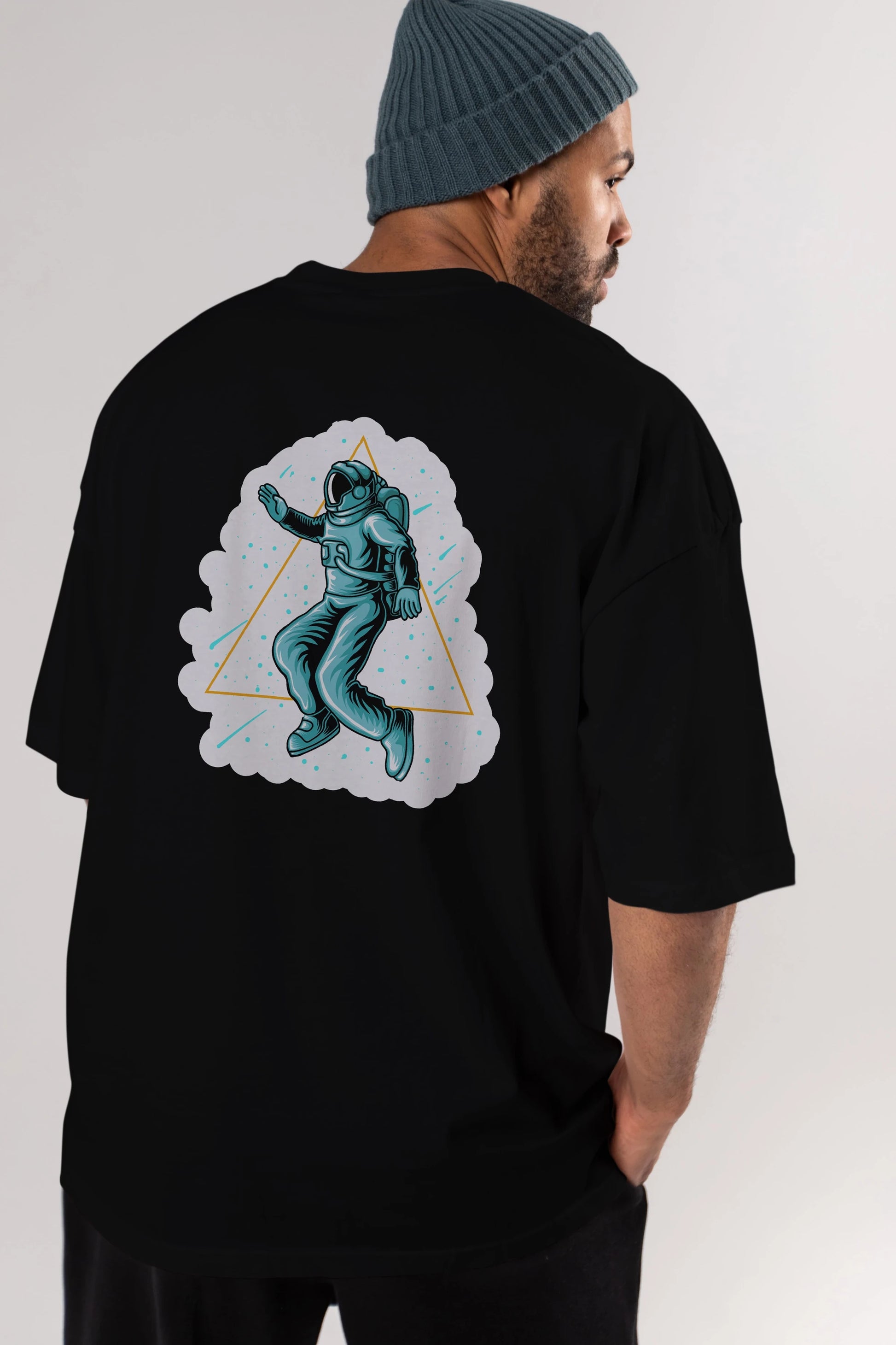 Astronaut Starry Triangle Sticker Arka Baskılı Oversize t-shirt Erkek Kadın Unisex
